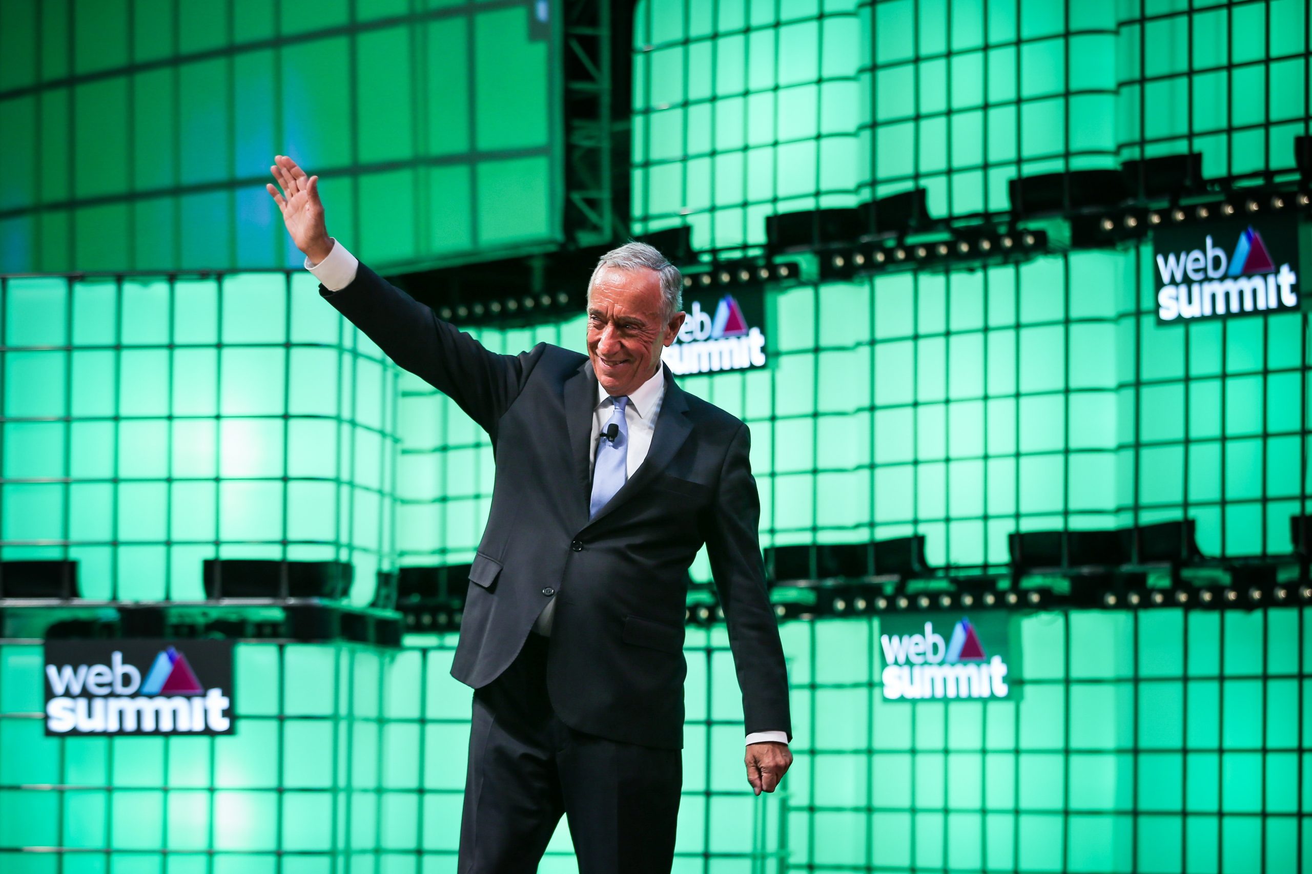 Web Summit: “Por favor, ajudem a criar um mundo melhor”, apelou Marcelo no encerramento