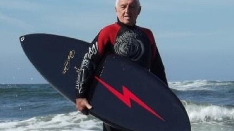 Pedro Martins de Lima, o ‘pai’ do surf em Portugal, morre aos 92 anos
