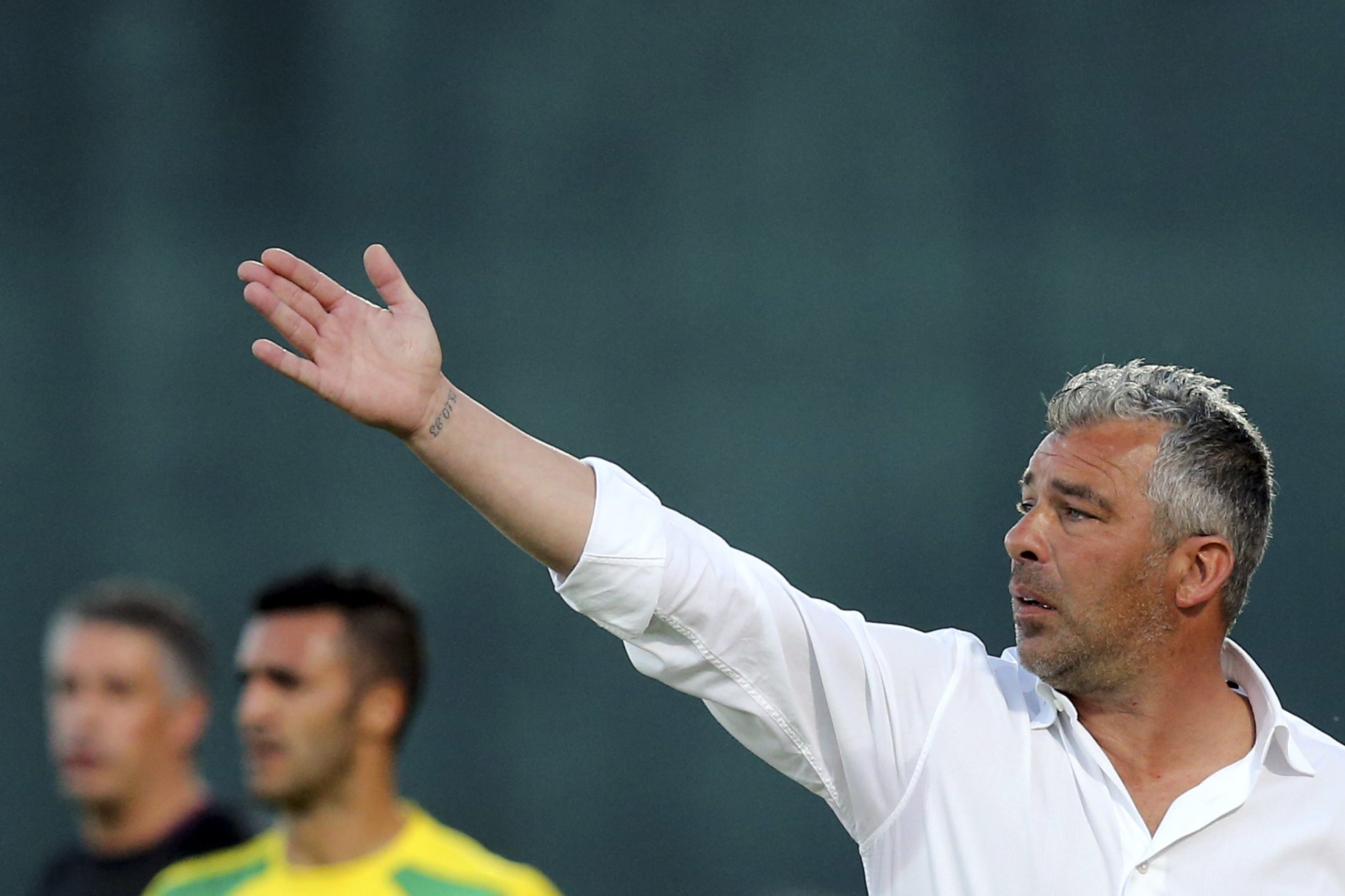 Jorge Costa oficializado por duas épocas como treinador do Gaz Metan da Roménia