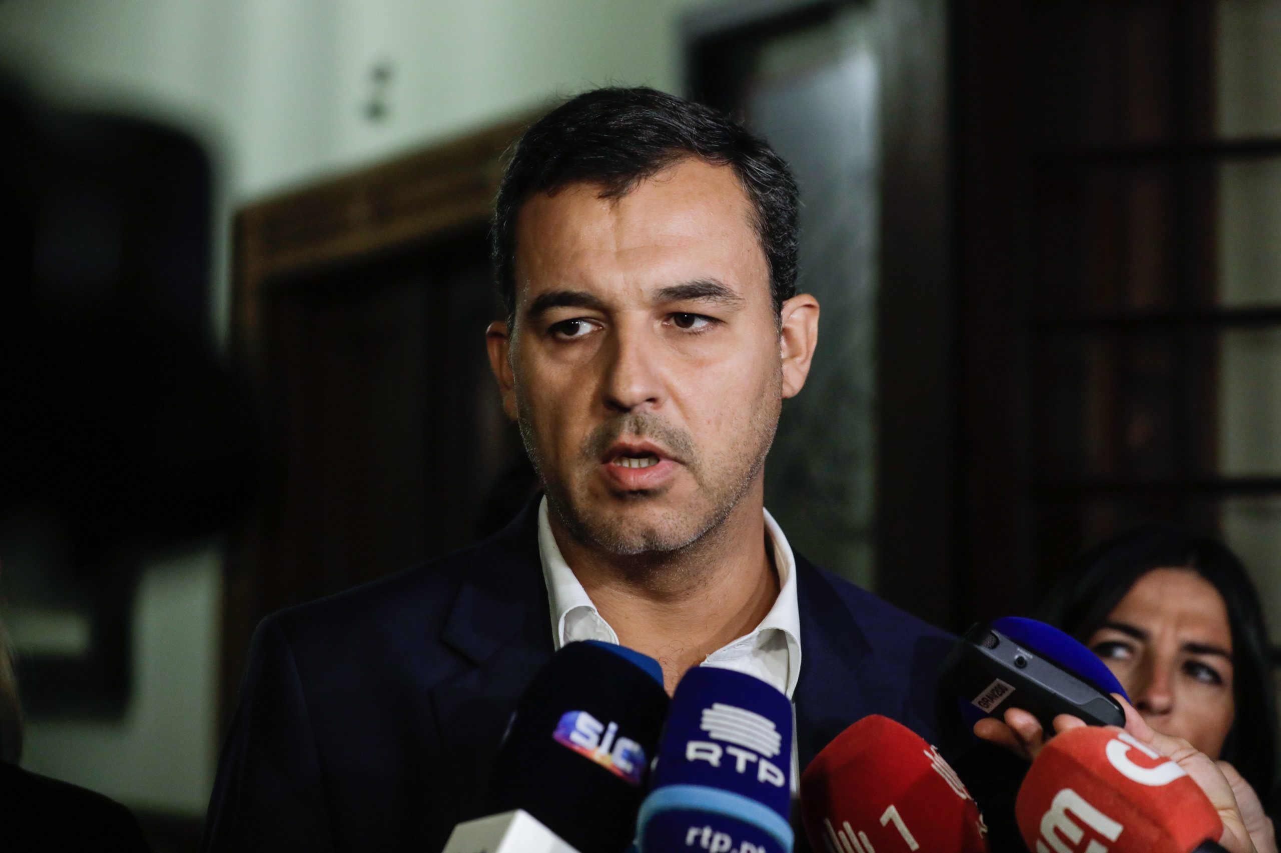 PAN quer ouvir o ministro do Ambiente e o presidente da APA sobre dragagem do Sado