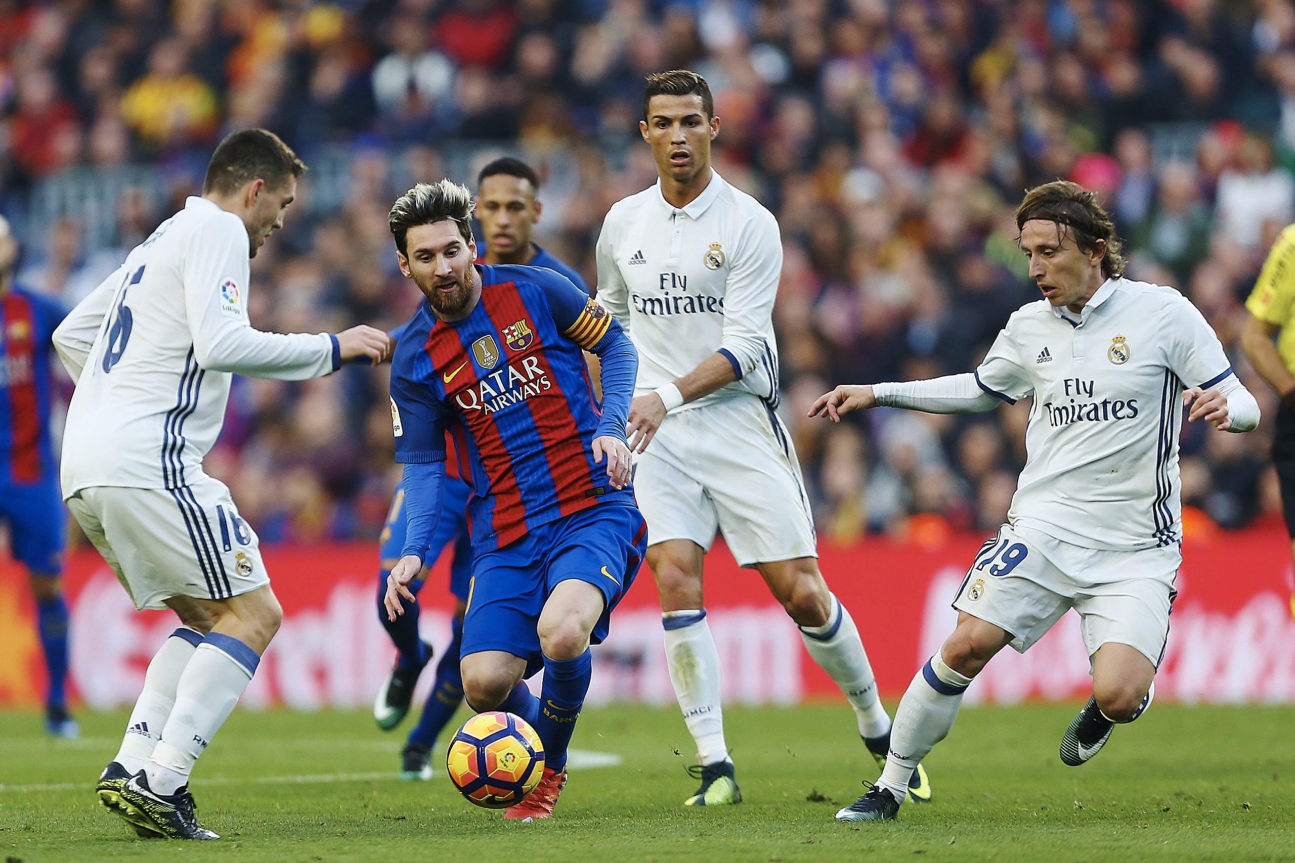 Modric, o primeiro croata, põe fim à hegemonia Messi-Ronaldo