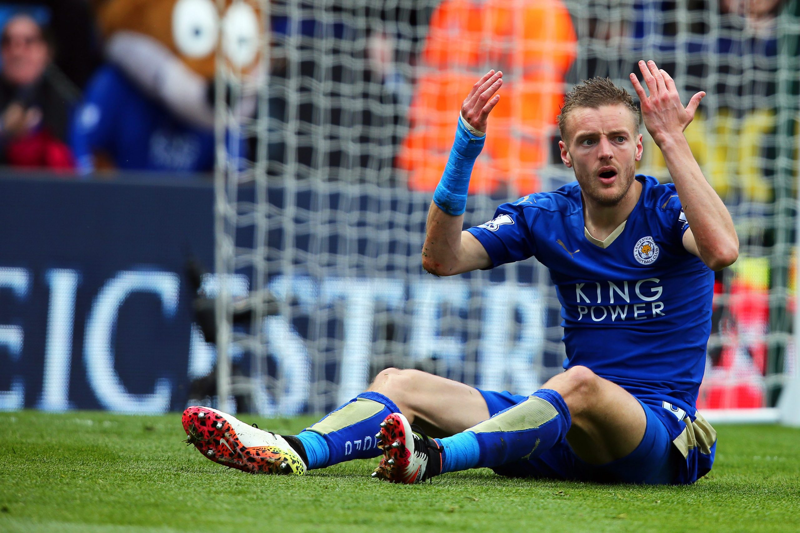 O Leicester invicto da era pós-Ranieri caiu aos pés do Everton