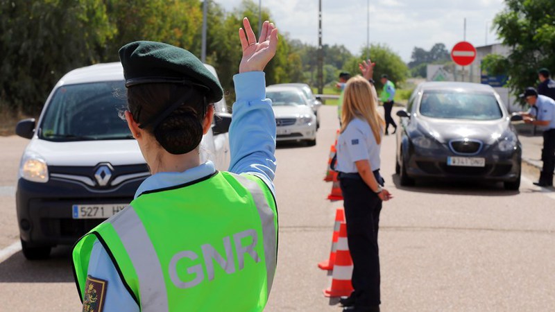 GNR detém 310 pessoas em ações de fiscalização, 87 por condução sob efeito do álcool