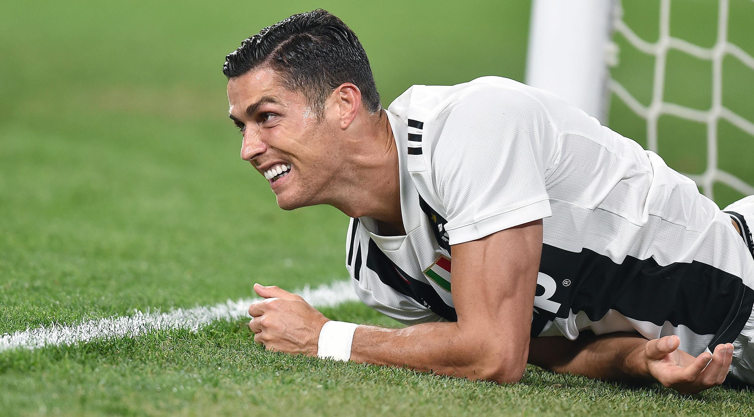 Bola de Ouro: Cristiano Ronaldo entre os 30 nomeados