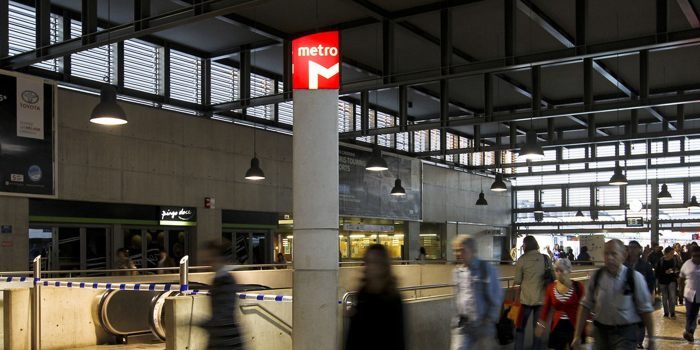 Metro de Lisboa denuncia burla sobre Cartão de Viagem