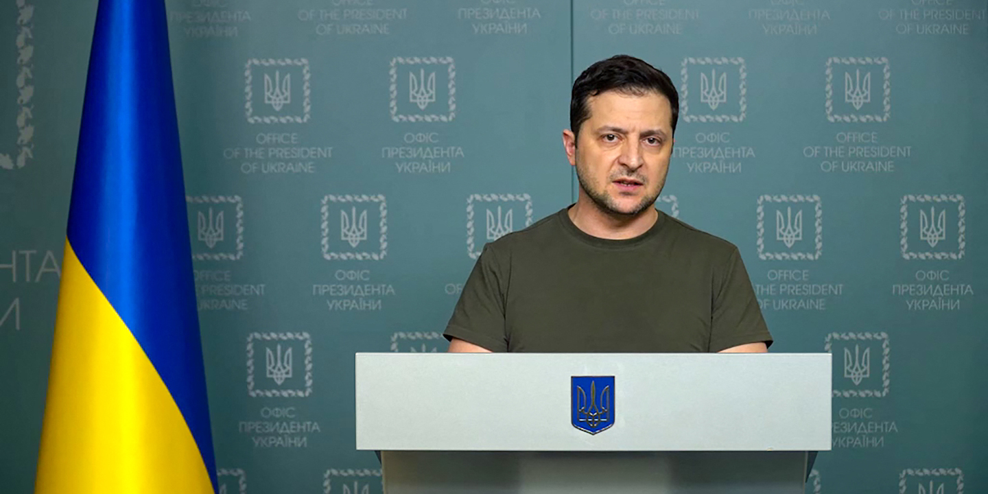 “Têm o poder, mas parecem estar a perder a humanidade”. Zelensky partilha vídeo de maternidade bombardeada em Mariupol