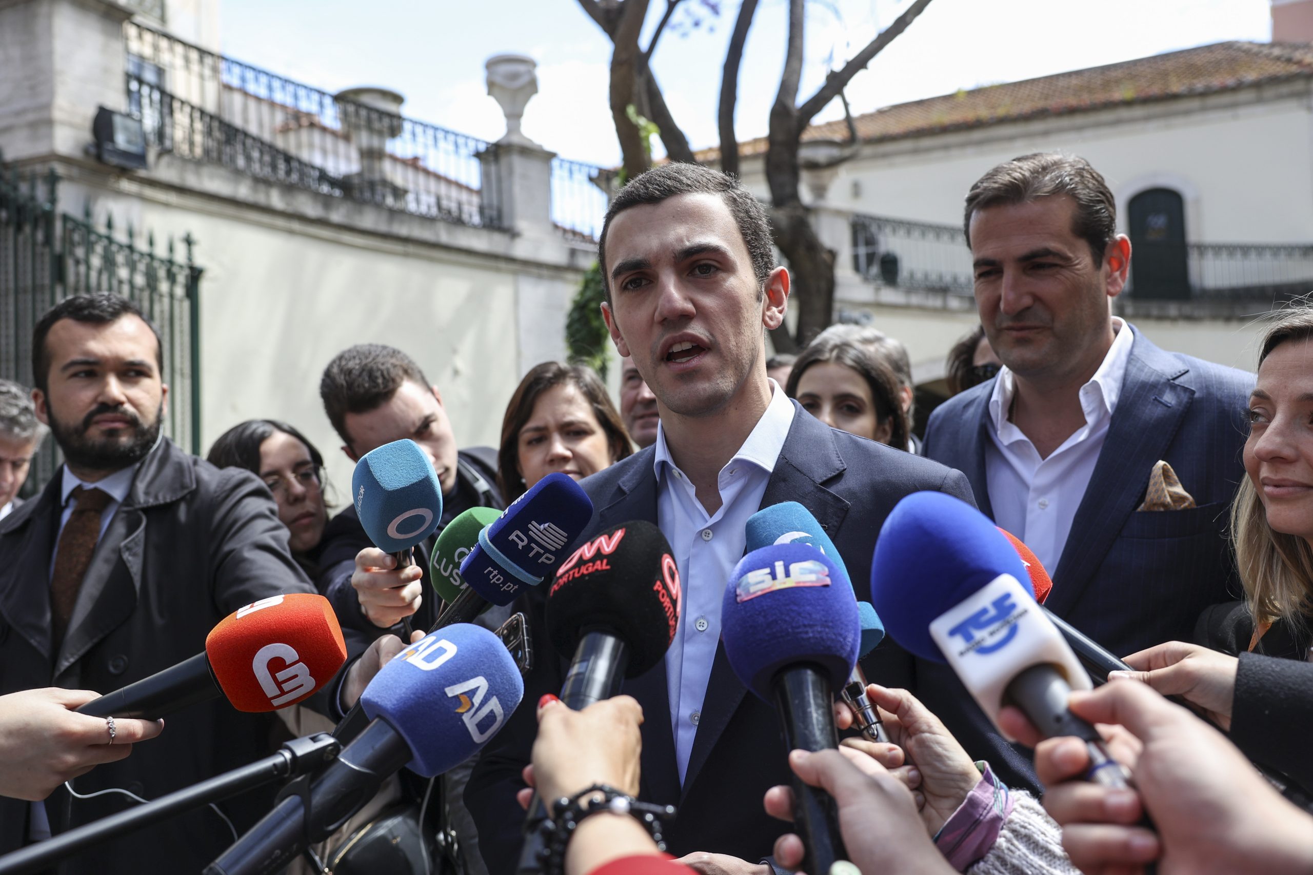 Europeias: AD diz que PS recusou frente a frente e quer “fugir a debate” com Sebastião Bugalho