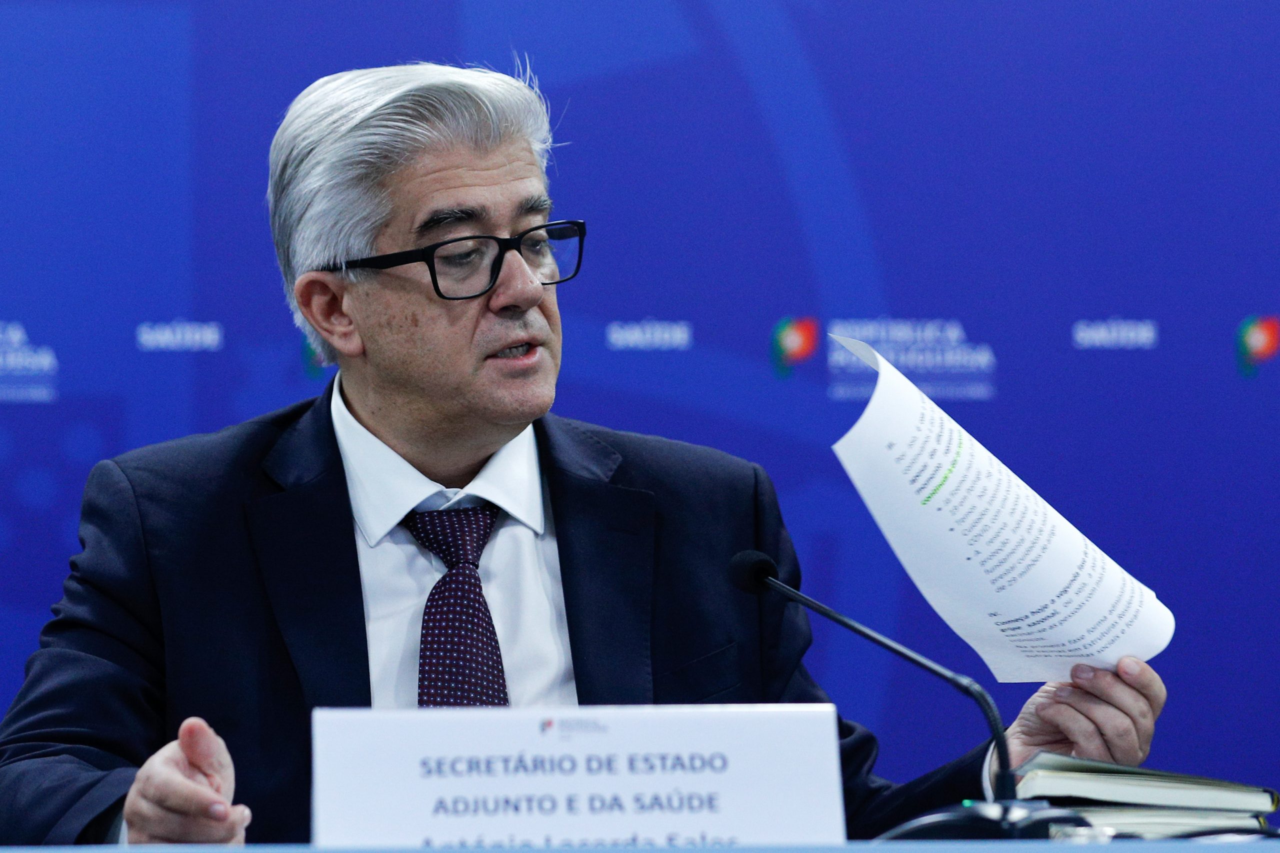 Tutela compromete-se a divulgar dados da Covid-19 por concelhos para que autarcas “saibam com o que contam”