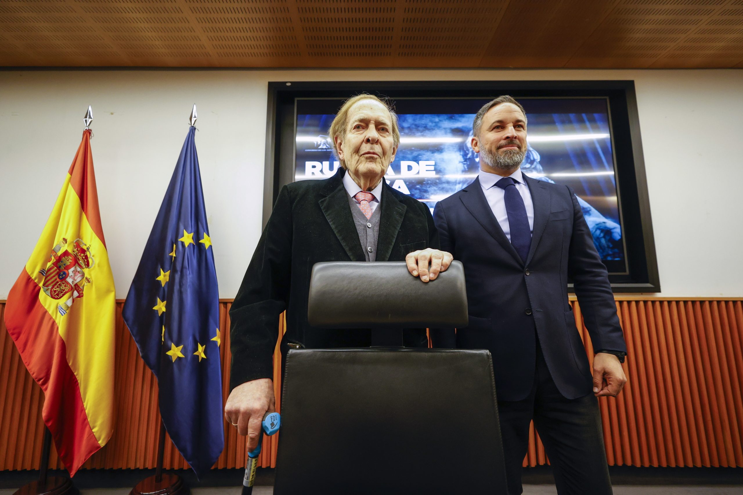 Espanha: Ramón Tamames, ex-dirigente comunista, será o líder de Governo do VOX, caso moção de censura seja aprovada