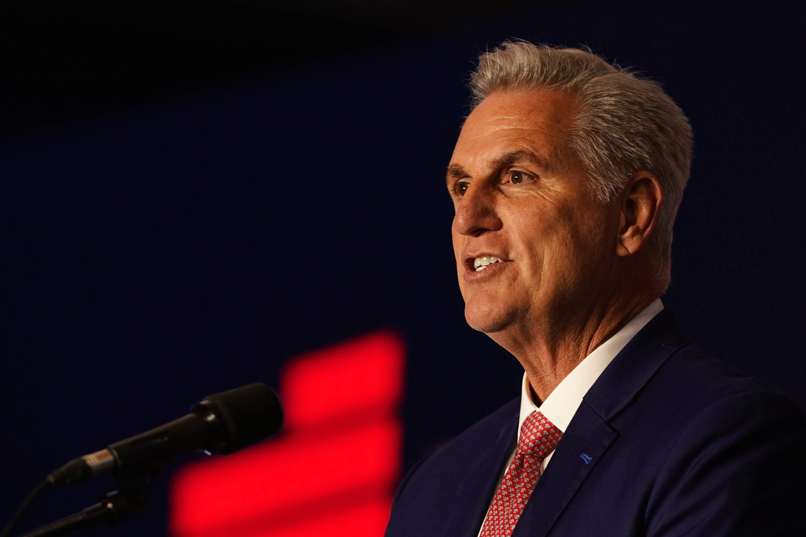 Kevin McCarthy é o candidato à liderança Republicana na Câmara dos Representantes