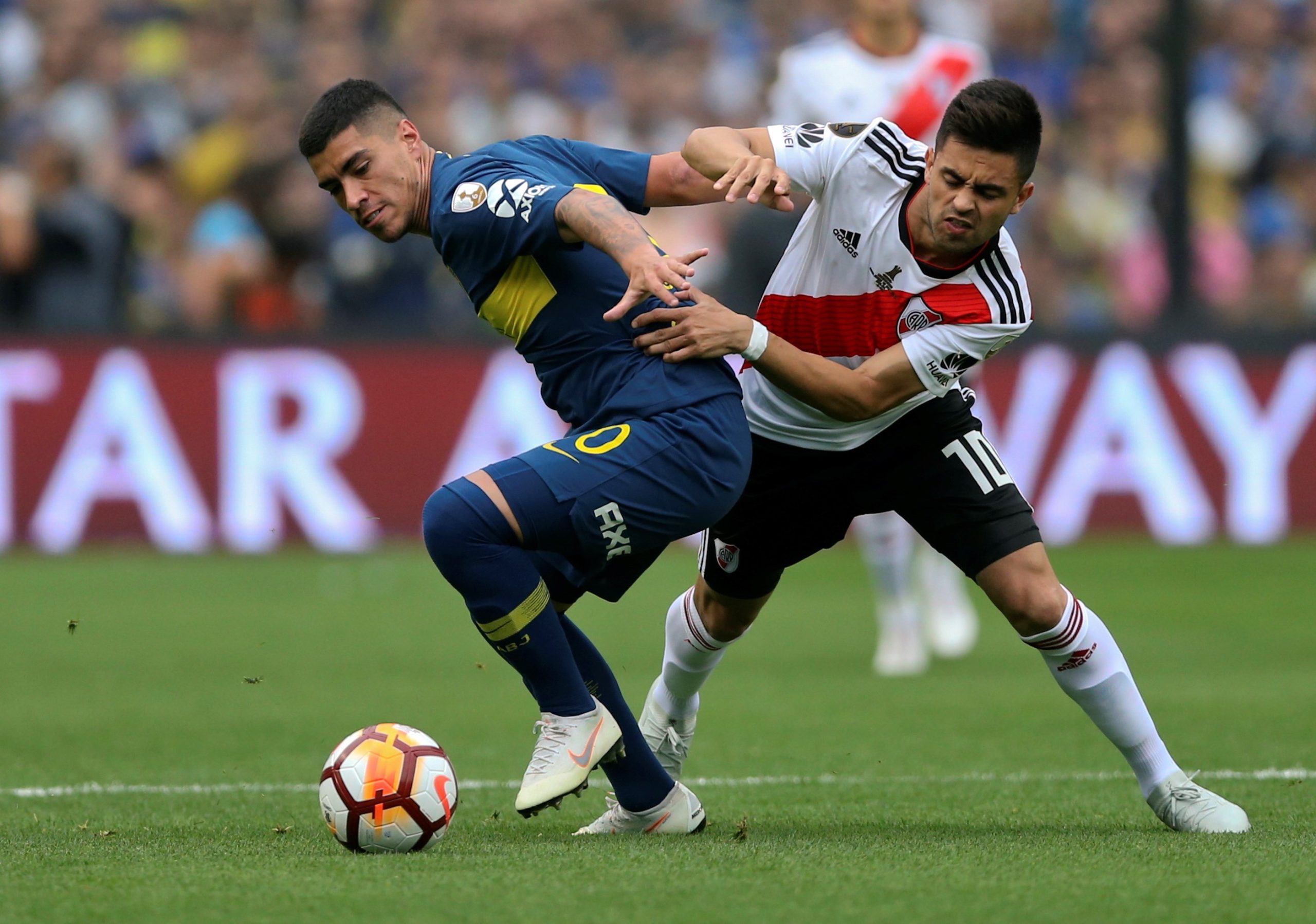 Segunda mão da final da Taça Libertadores disputa-se em Madrid. Clubes contestam a decisão