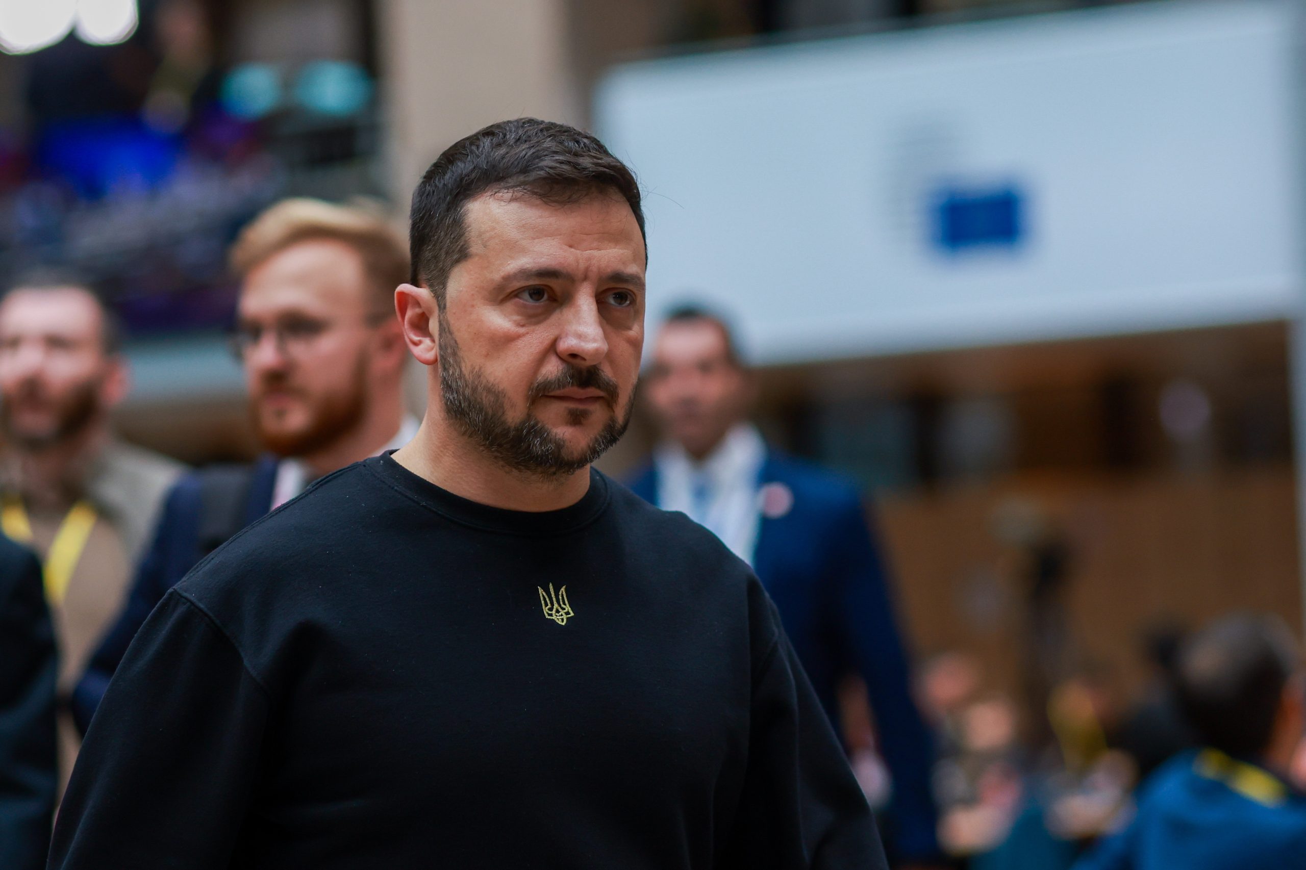 Zelensky aceitaria terminar guerra em troca de adesão à NATO, mesmo sem devolução imediata russa de territórios