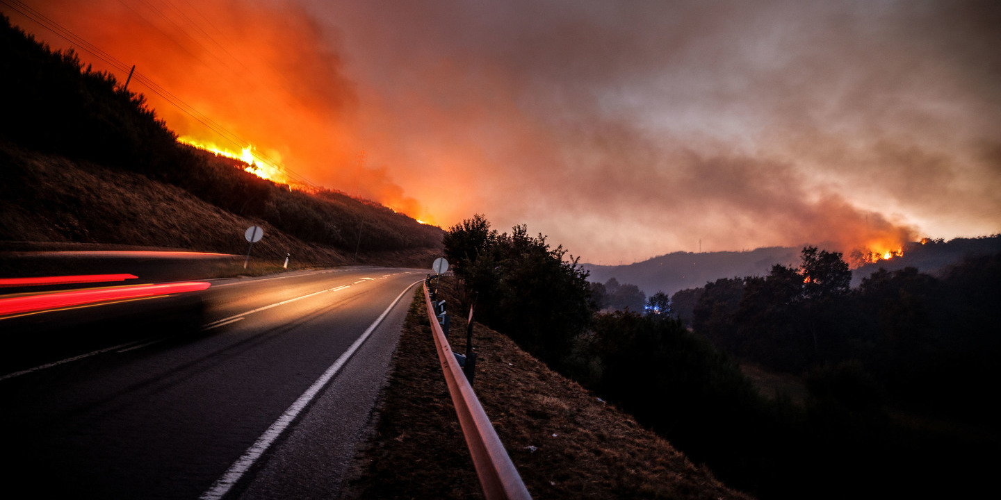 Vinte e dois concelhos em perigo máximo de incêndio