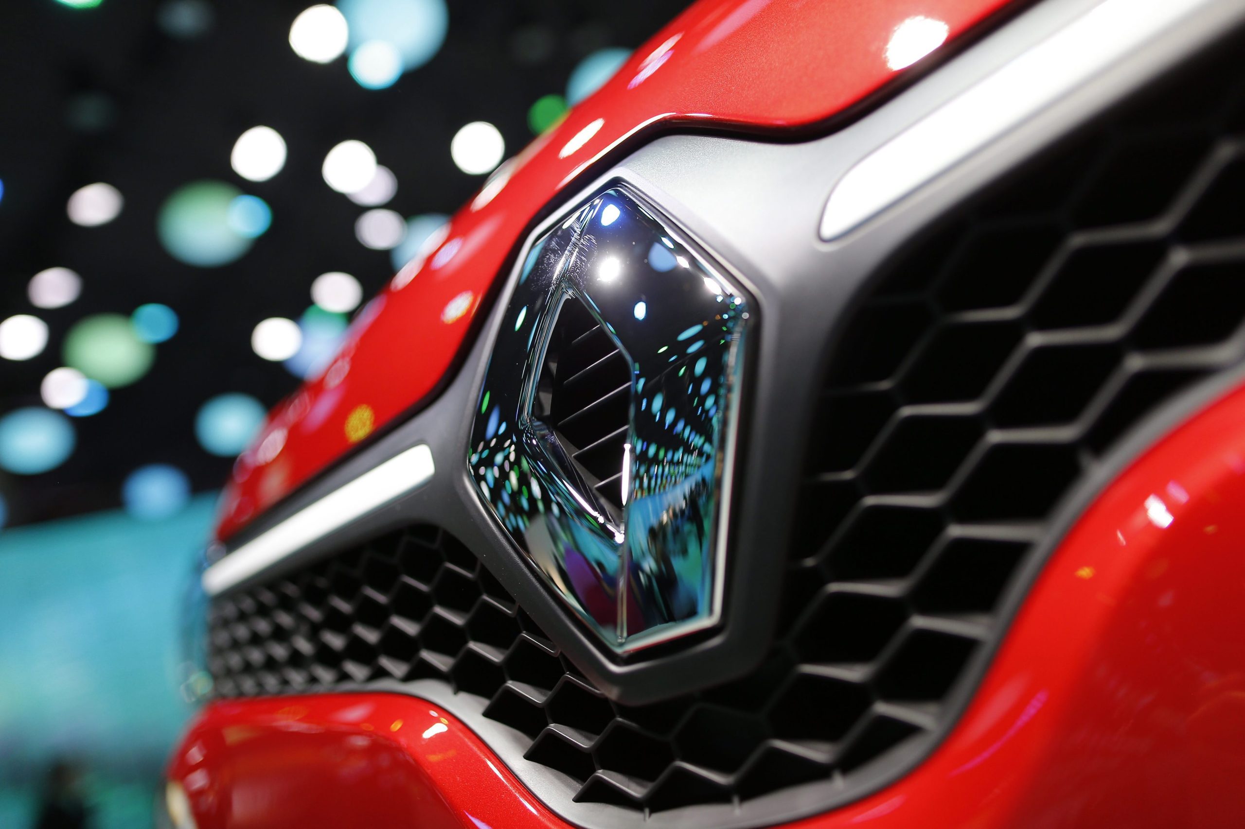 Renault nega “estratégias fraudulentas” para manipular emissões poluentes