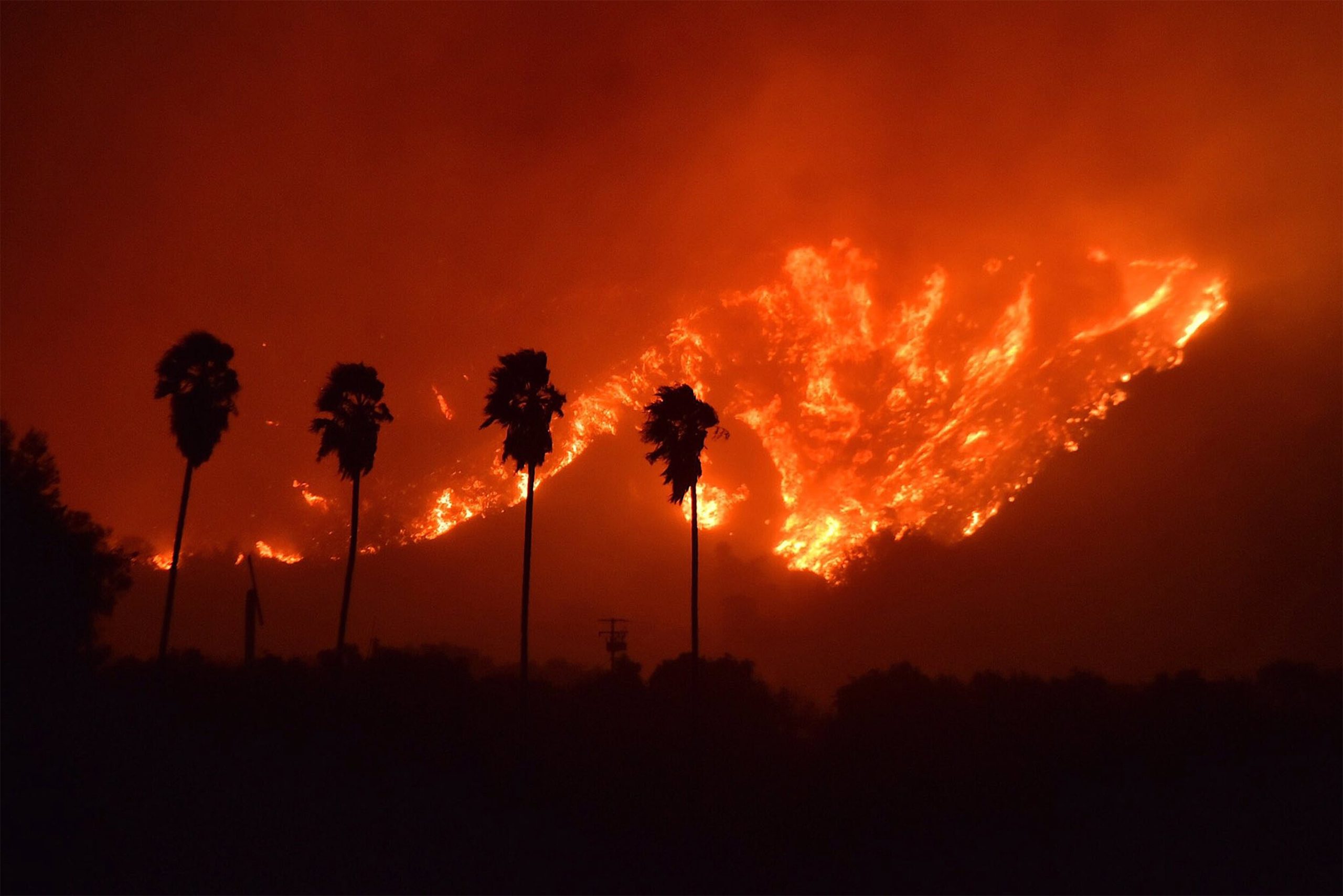 Estados Unidos declaram estado de emergência na Califórnia devido a incêndios