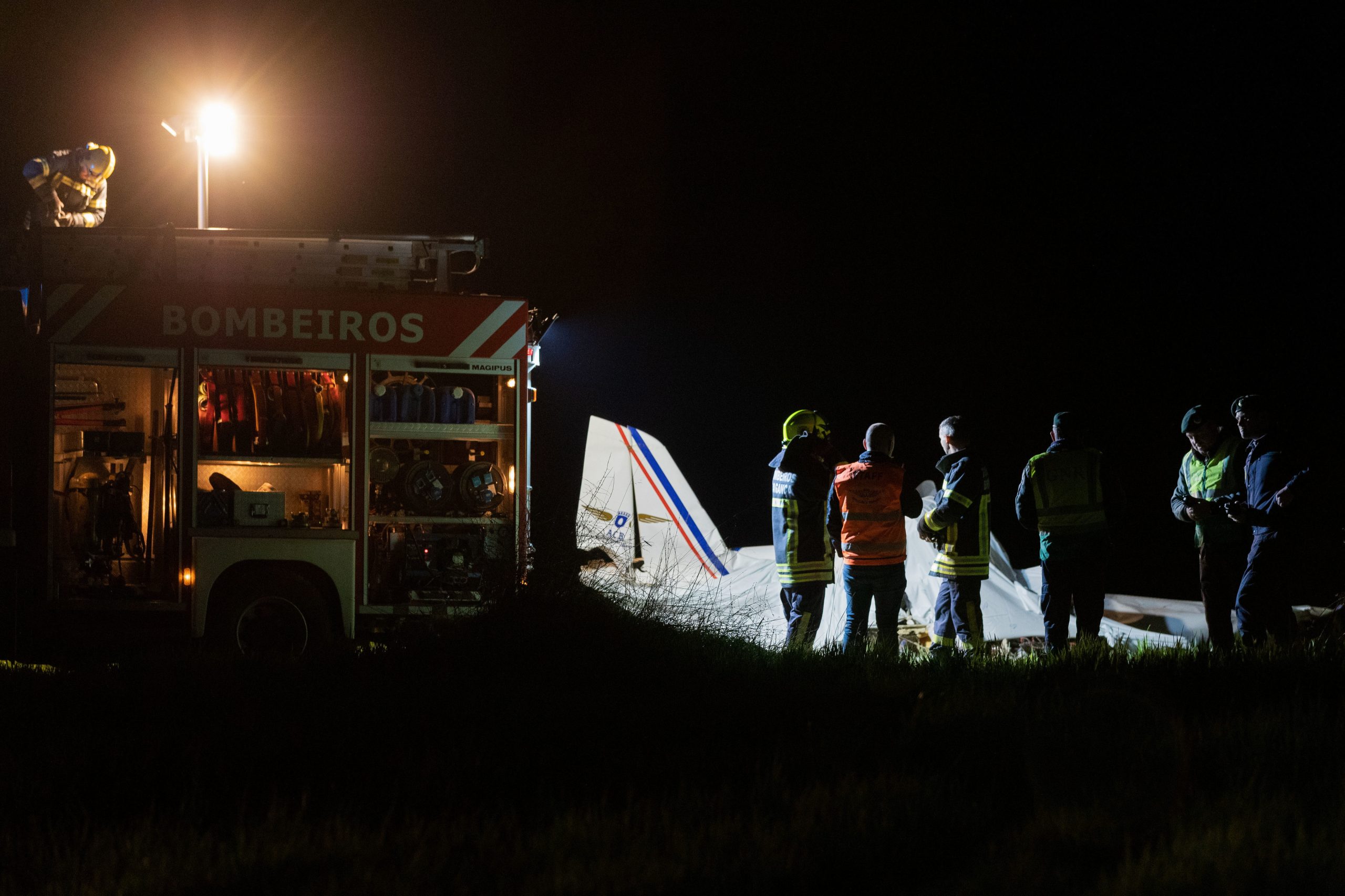 Destroços de aeronave que caiu em Bragança recolhidos para perícias