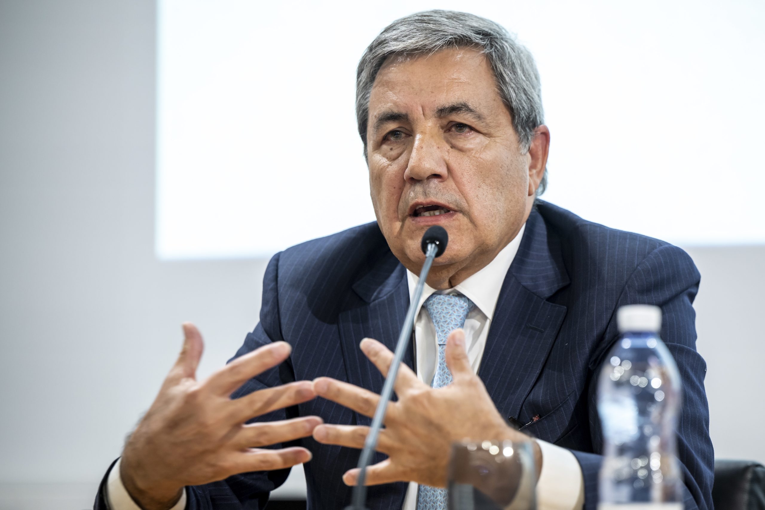 UEFA realiza 47.º Congresso em Lisboa com eleição de Fernando Gomes para a FIFA