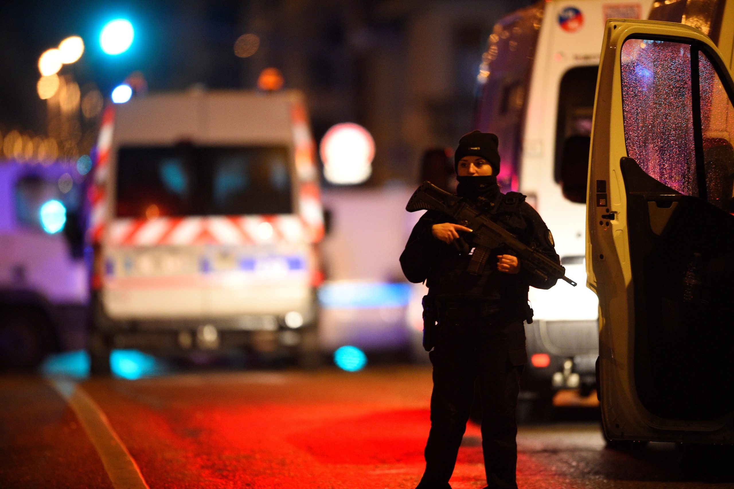 França: Mais dois detidos, sete no total, na sequência do ataque em Estrasbrugo