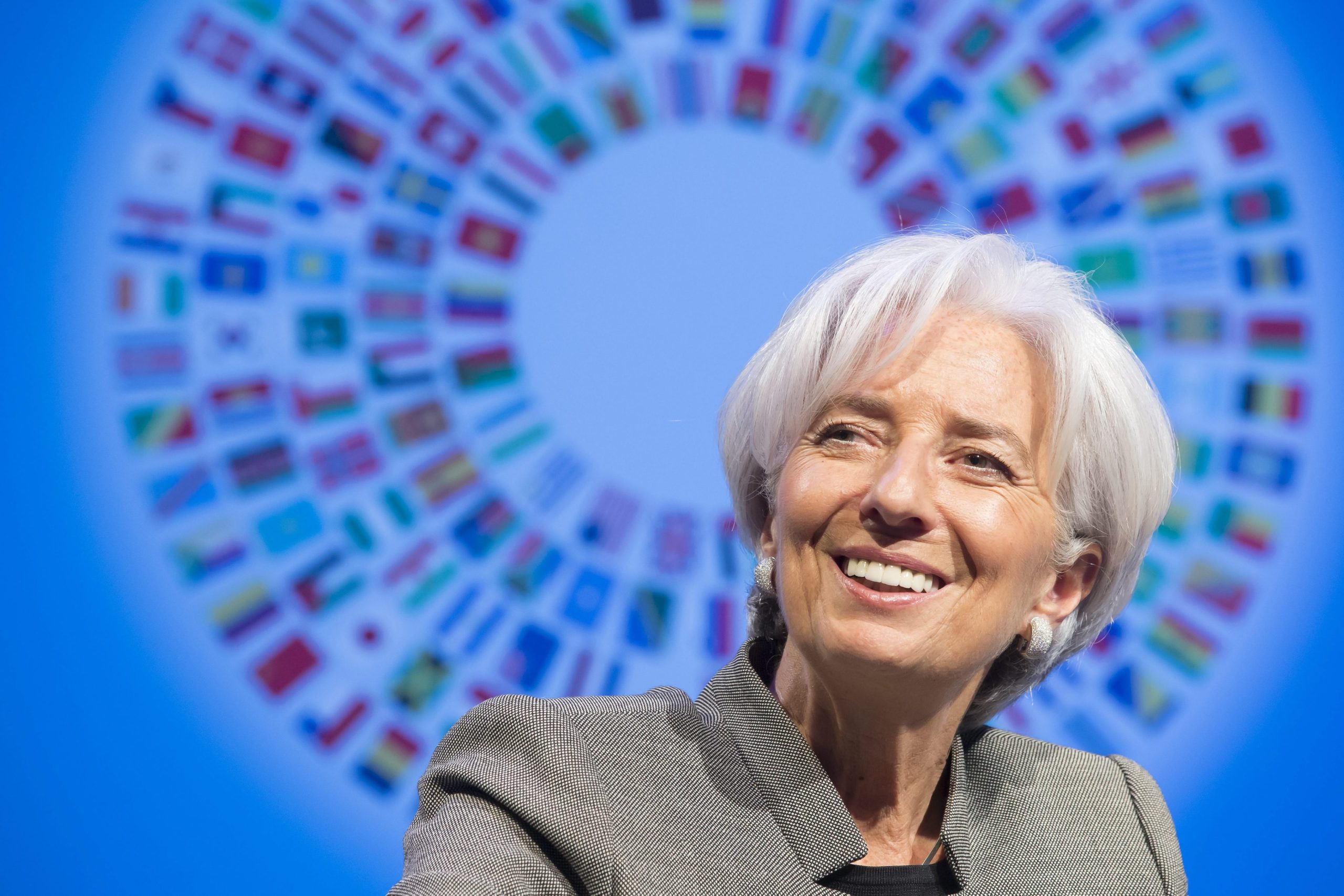 FMI sobre défice de 2016: meta só será possível com medidas adicionais