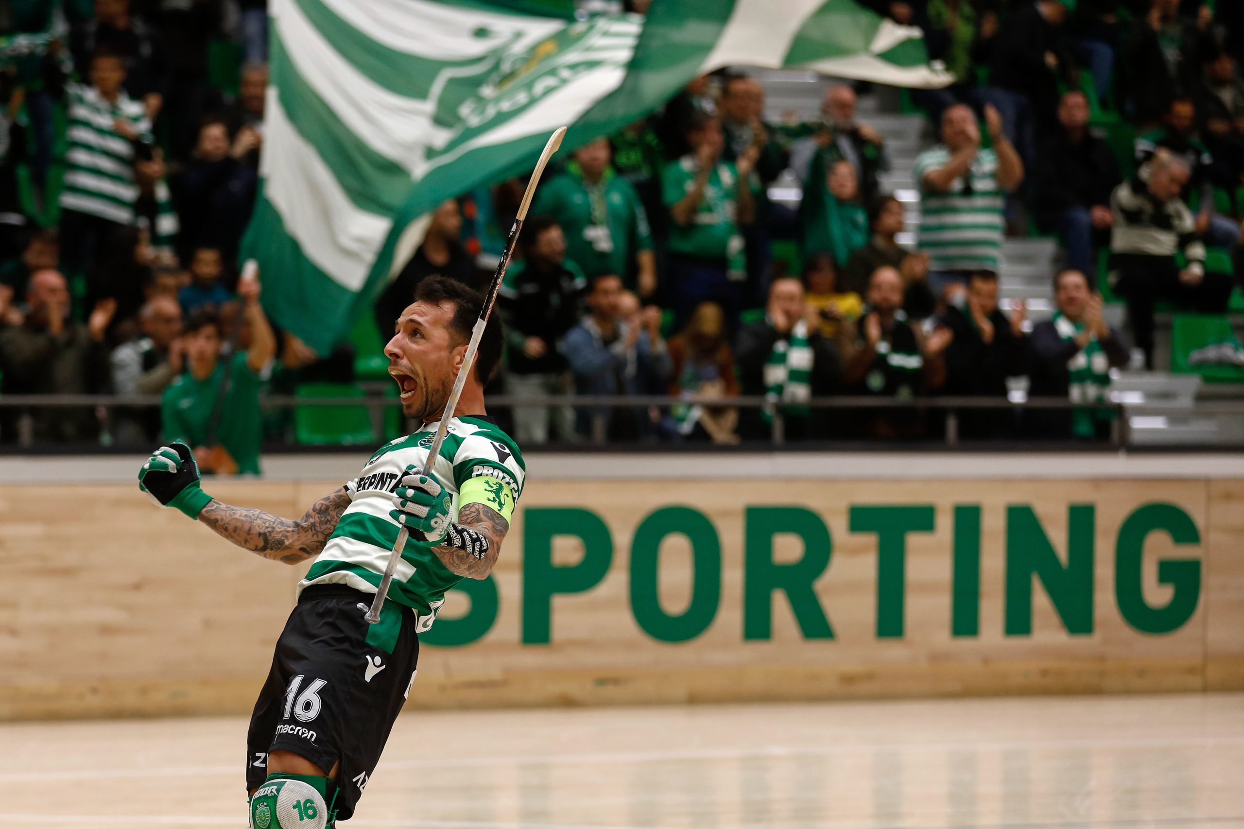 Sporting na ‘final four’ da Liga Europeia de hóquei patins, o bater Oliveirense