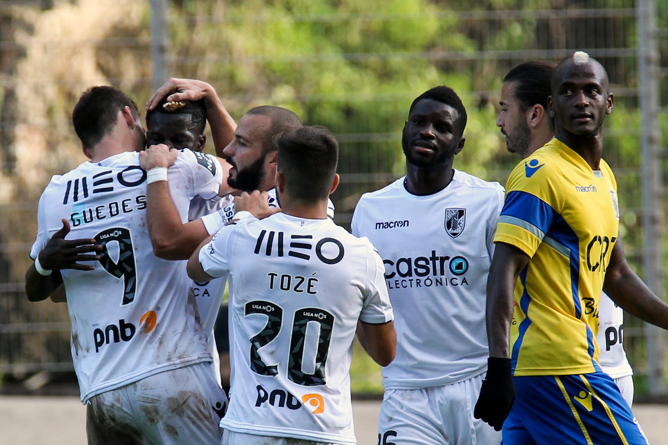 Vitória de Guimarães vence União da Madeira e continua na Taça