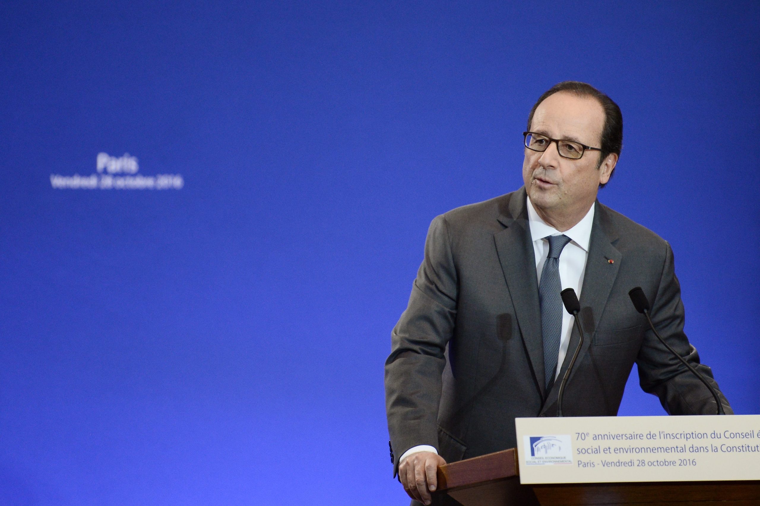 França assume responsabilidade por campo concentração que enclausurou milhares de ciganos na II Guerra Mundial