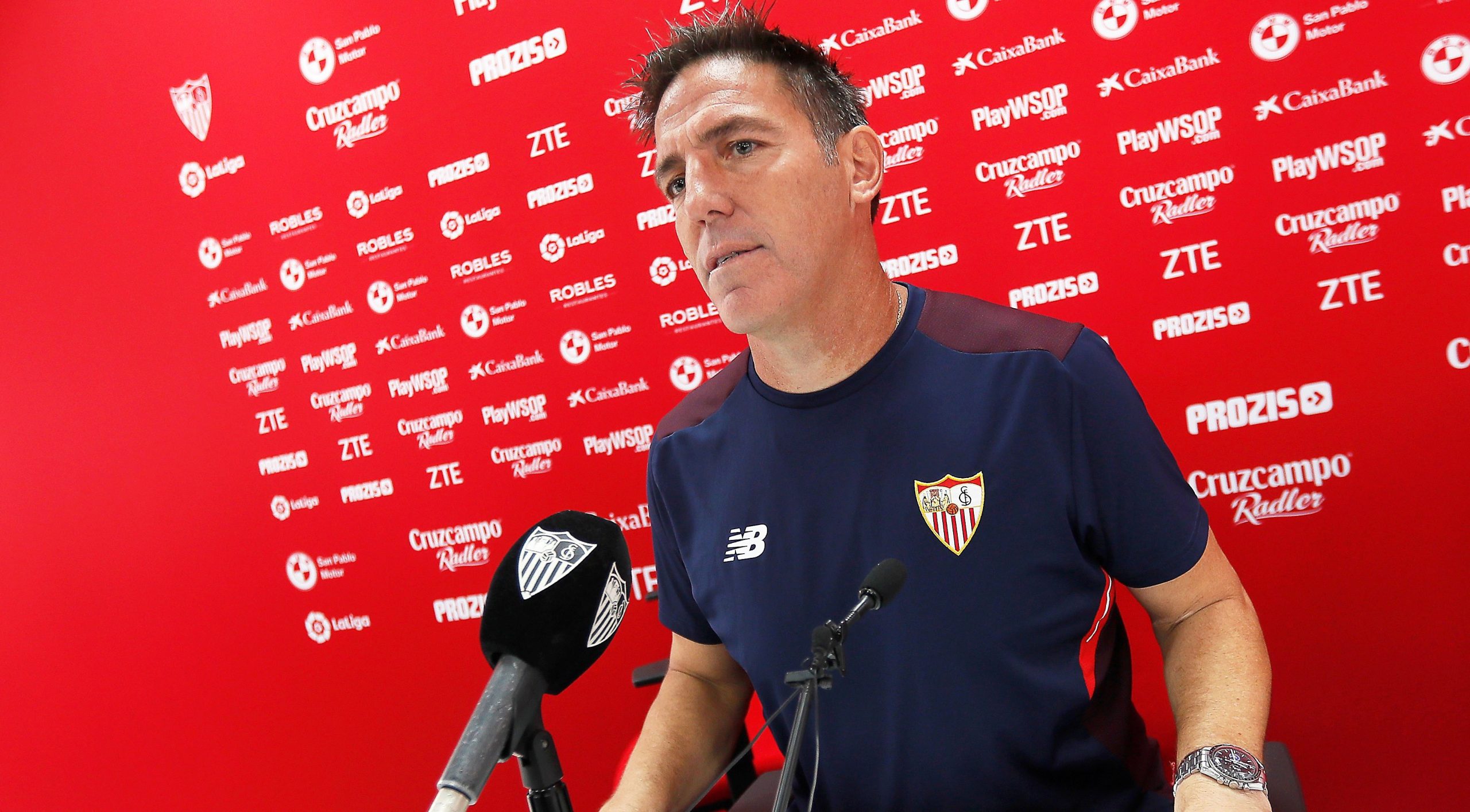 Sevilha despede técnico argentino Eduardo Berizzo