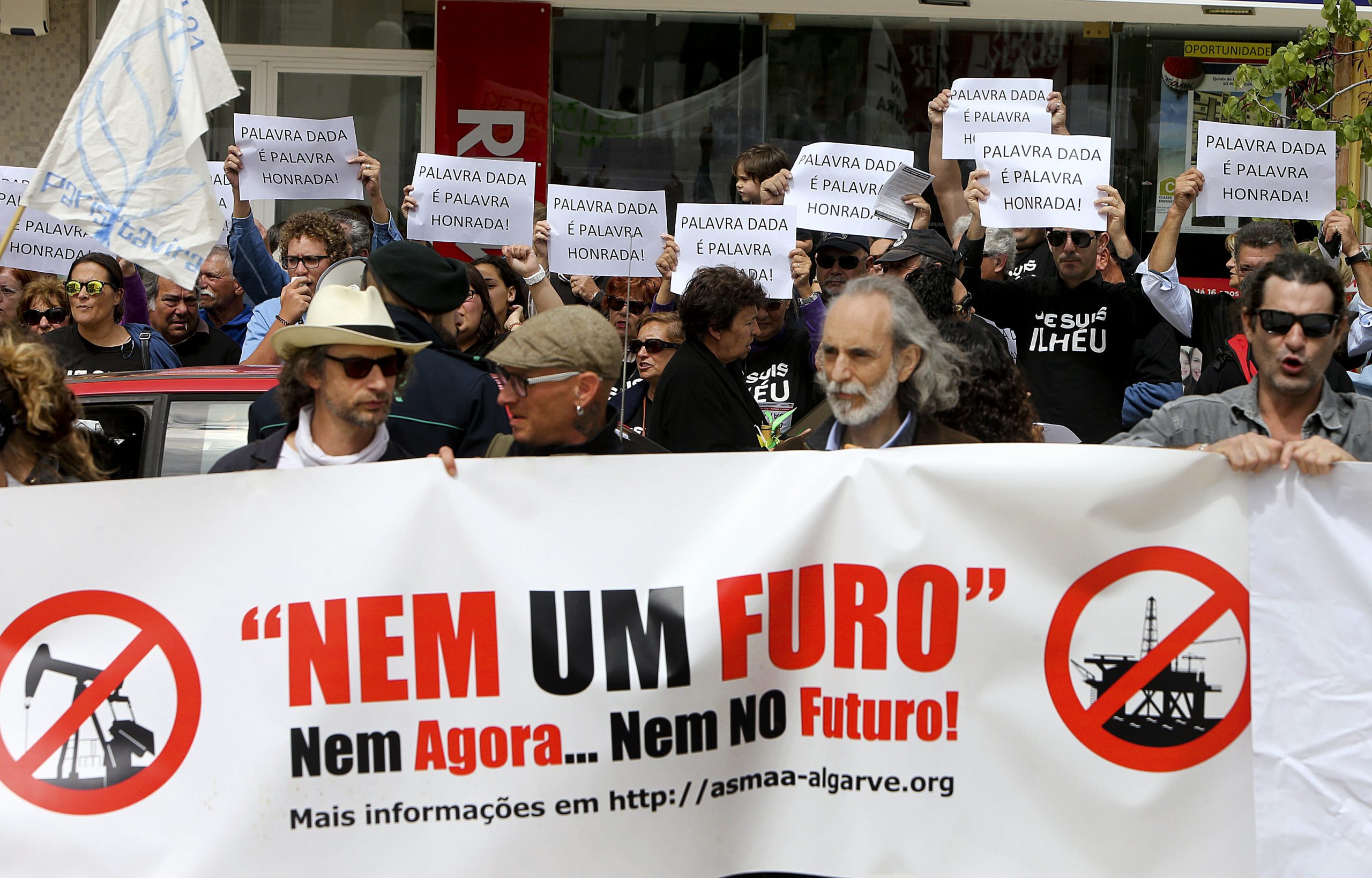 Autarca propõe referendo regional sobre exploração de petróleo no Algarve