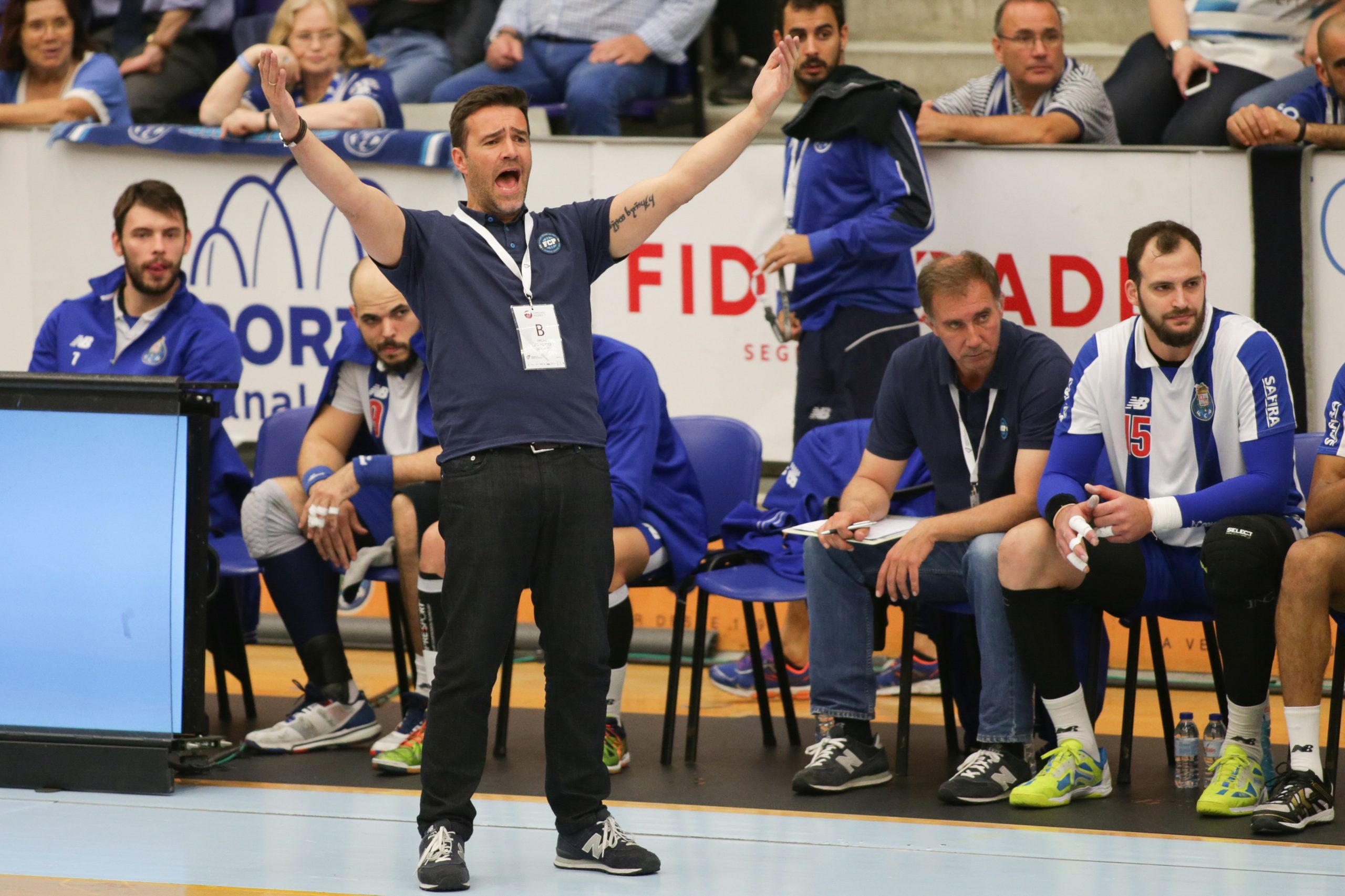 Ricardo Costa é o novo treinador de andebol do Sporting