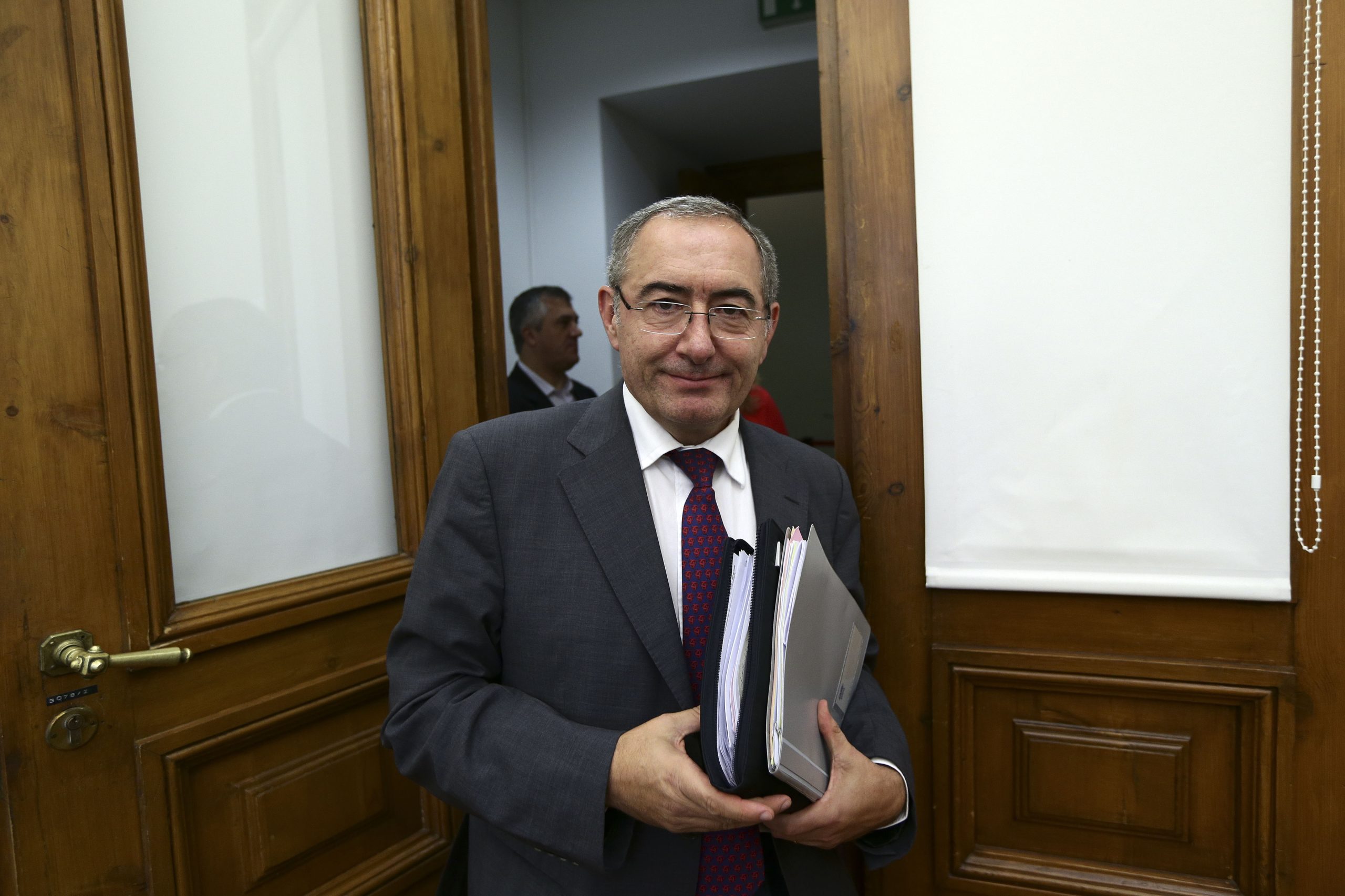 José Cesário assume pela quarta vez a Secretaria de Estado das Comunidades