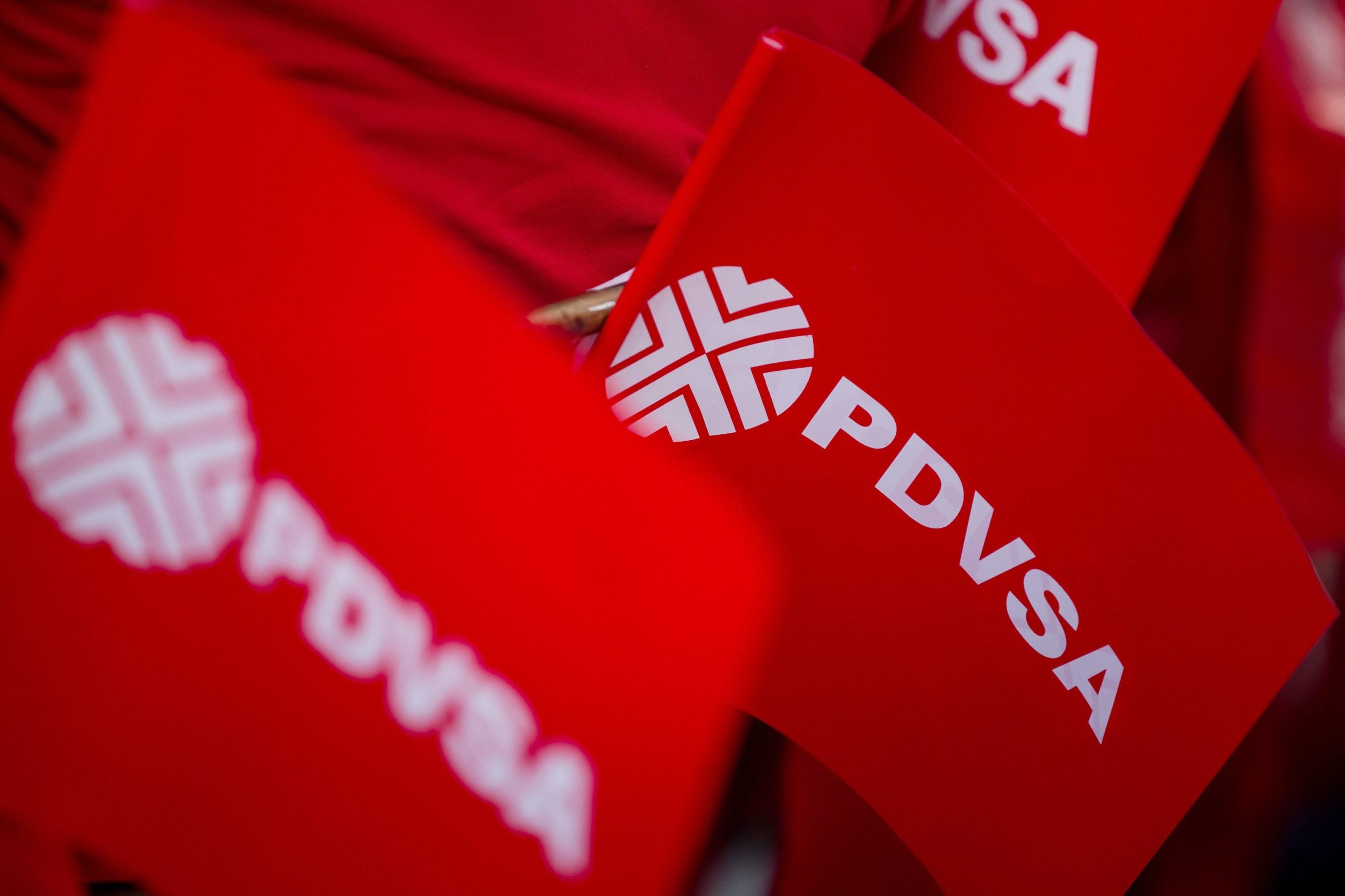 Venezuela. Pelo menos sete feridos em incêndio em plataforma de fornecimento de gás
