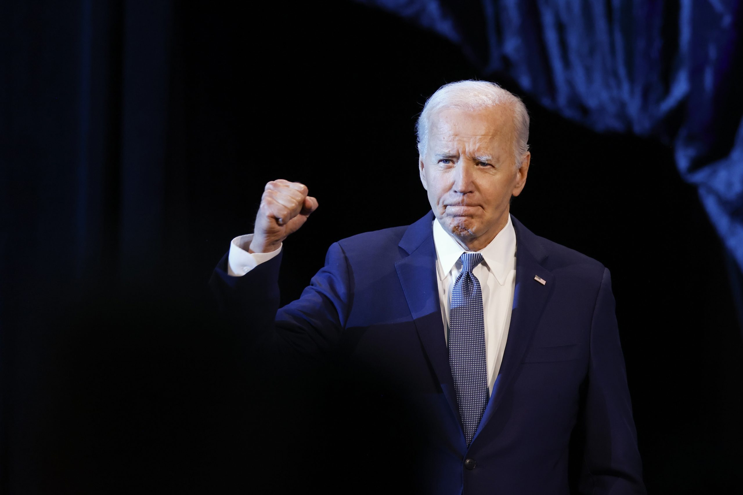 Biden diz “não estar confiante” em transição pacífica se Trump perder eleições