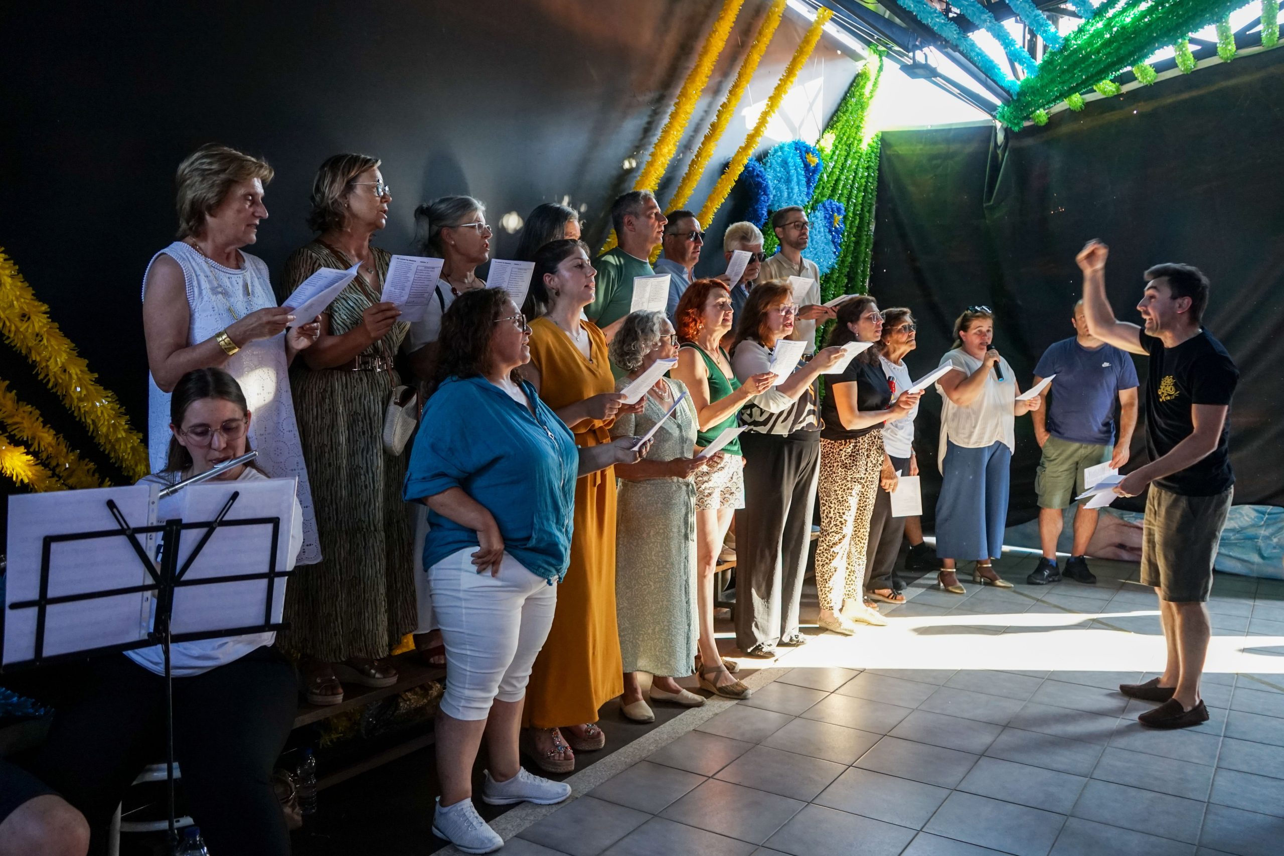 Santa Maria da Feira tem marchas com 350 pessoas que pagam “brio bairrista” com verbas da comunidade