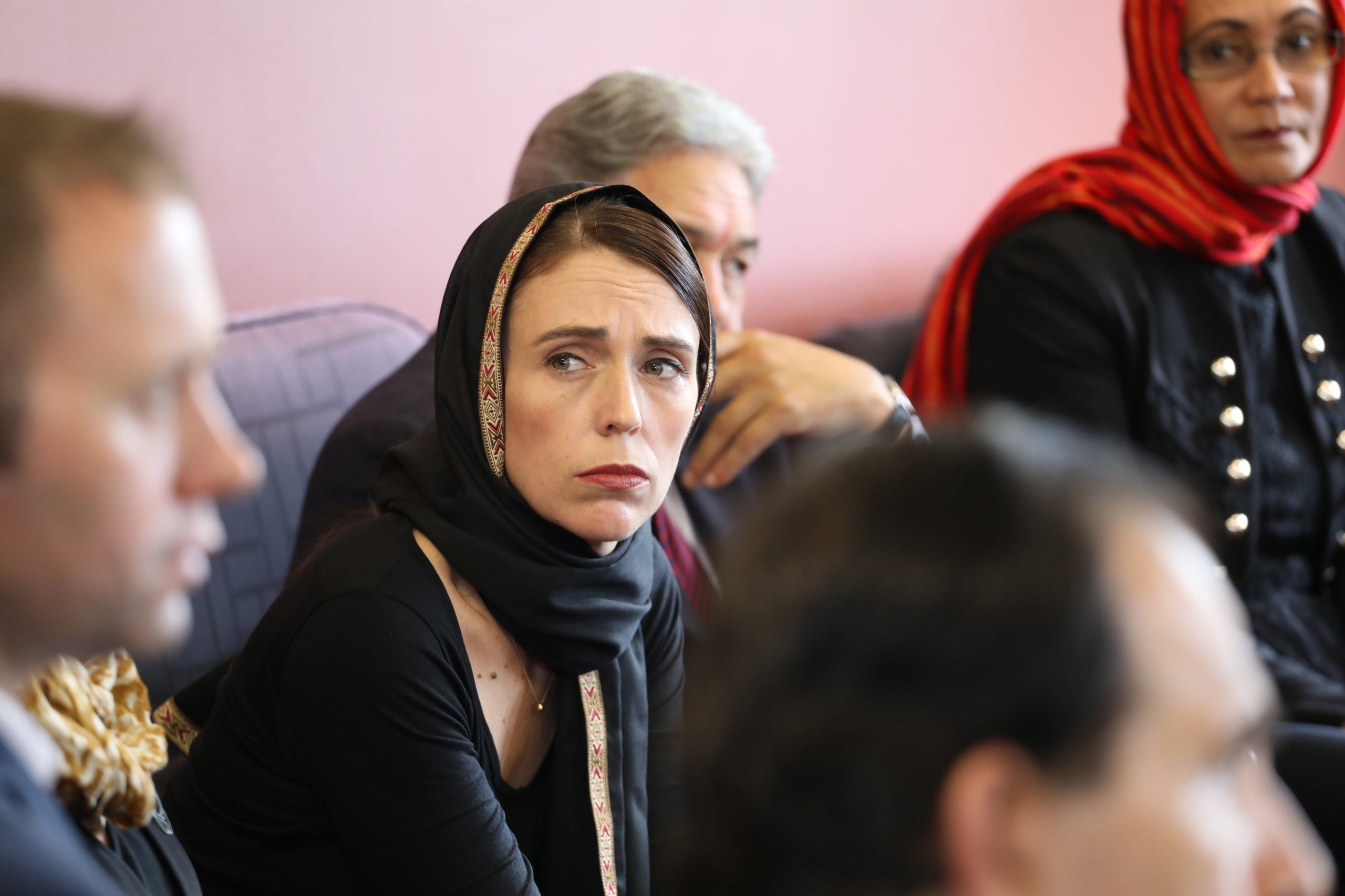 Primeira-ministra da Nova Zelândia promete não dar visibilidade ao atirador