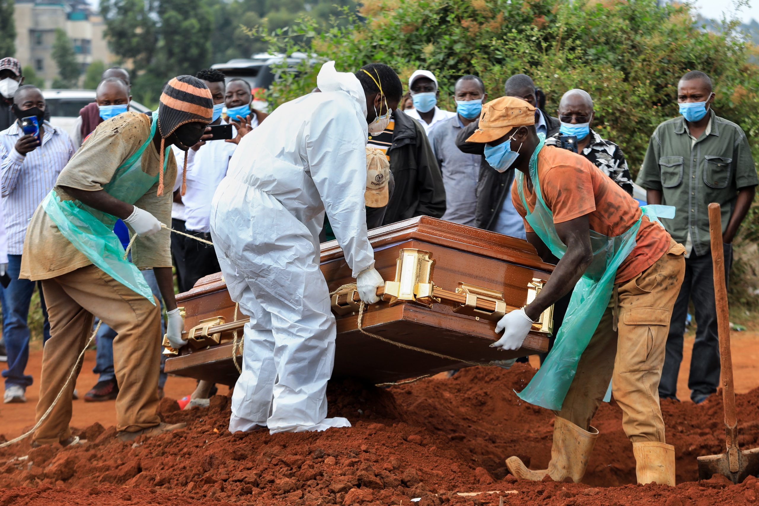 Covid-19: África com recorde de quase mil mortos e 50 mil recuperados em 24 horas
