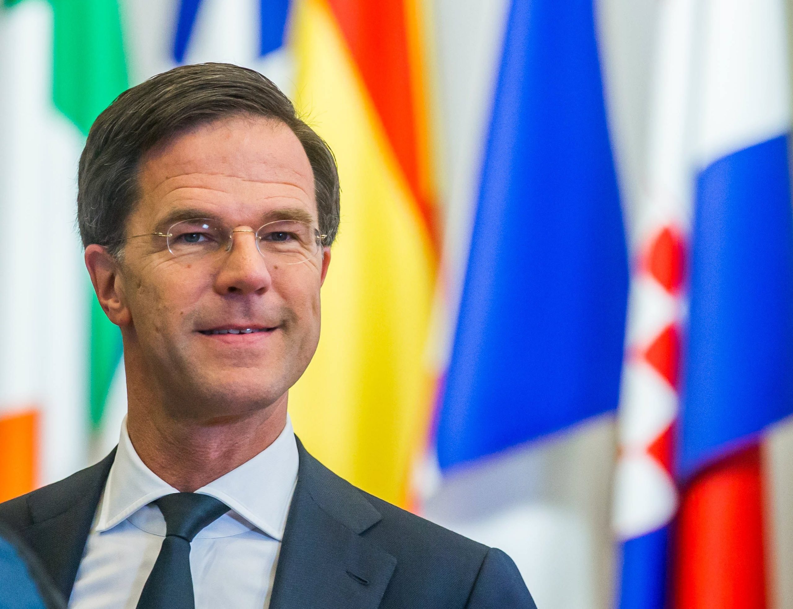 Eleições na Holanda: Primeiras sondagens dão vitória a Mark Rutte, na eleição mais participada do milénio