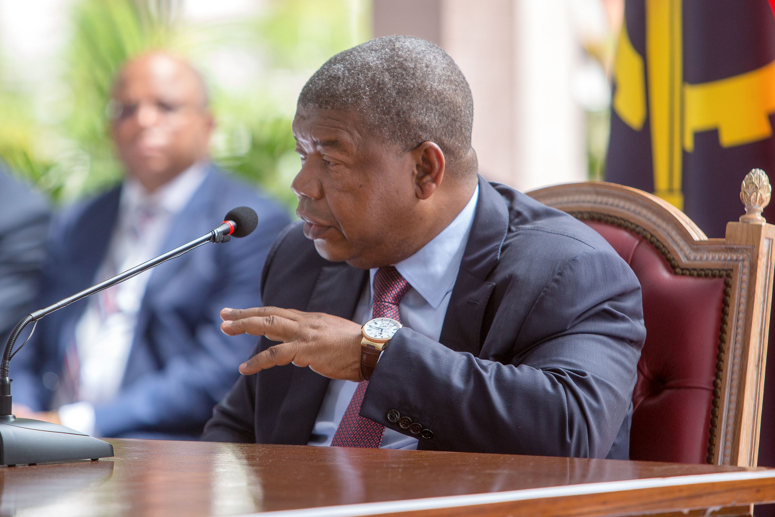 Presidente de Angola defende cooperação entre Europa e África para solucionar crise das migrações