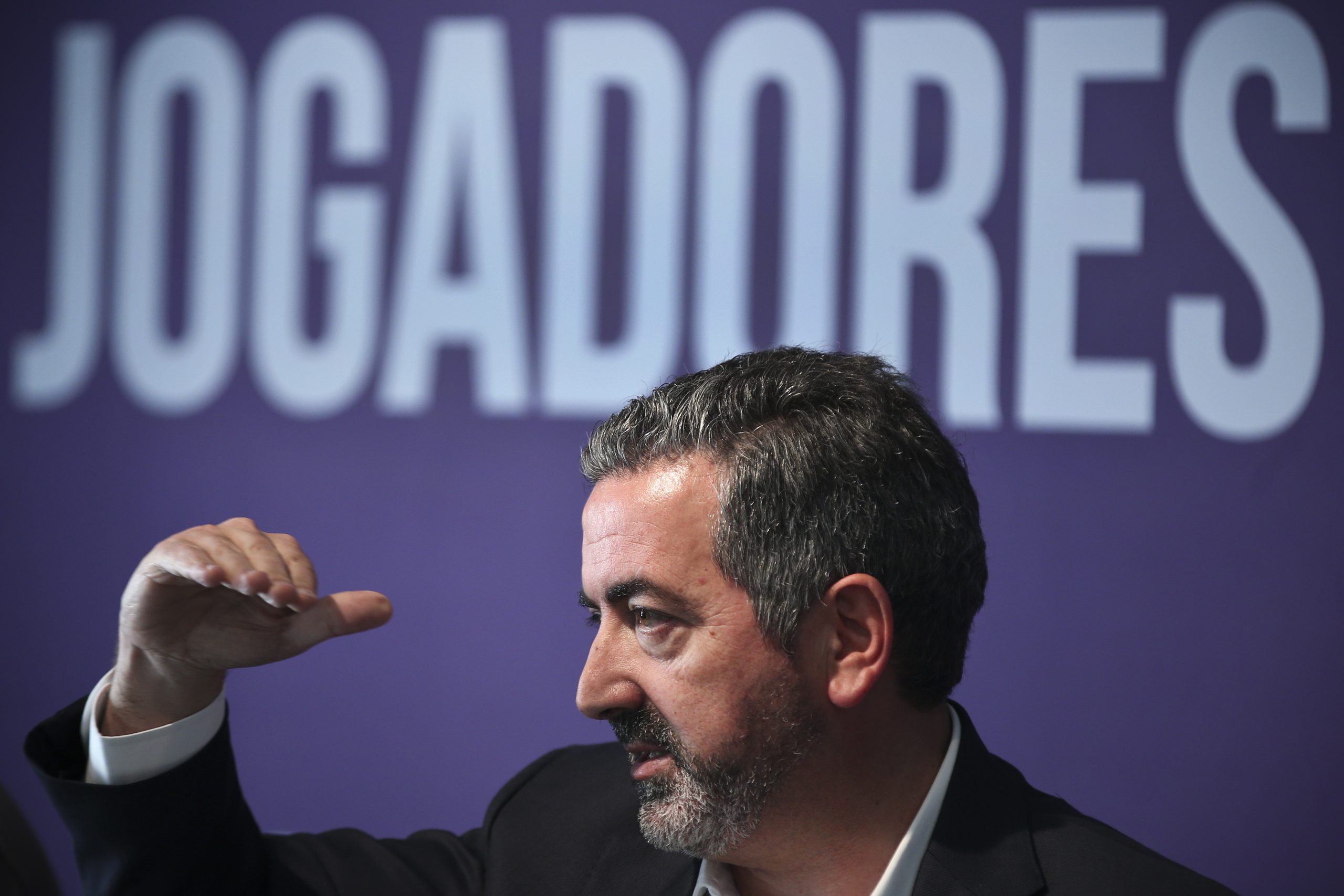 Joaquim Evangelista diz que salários em atraso no Trofense são “recorrentes”