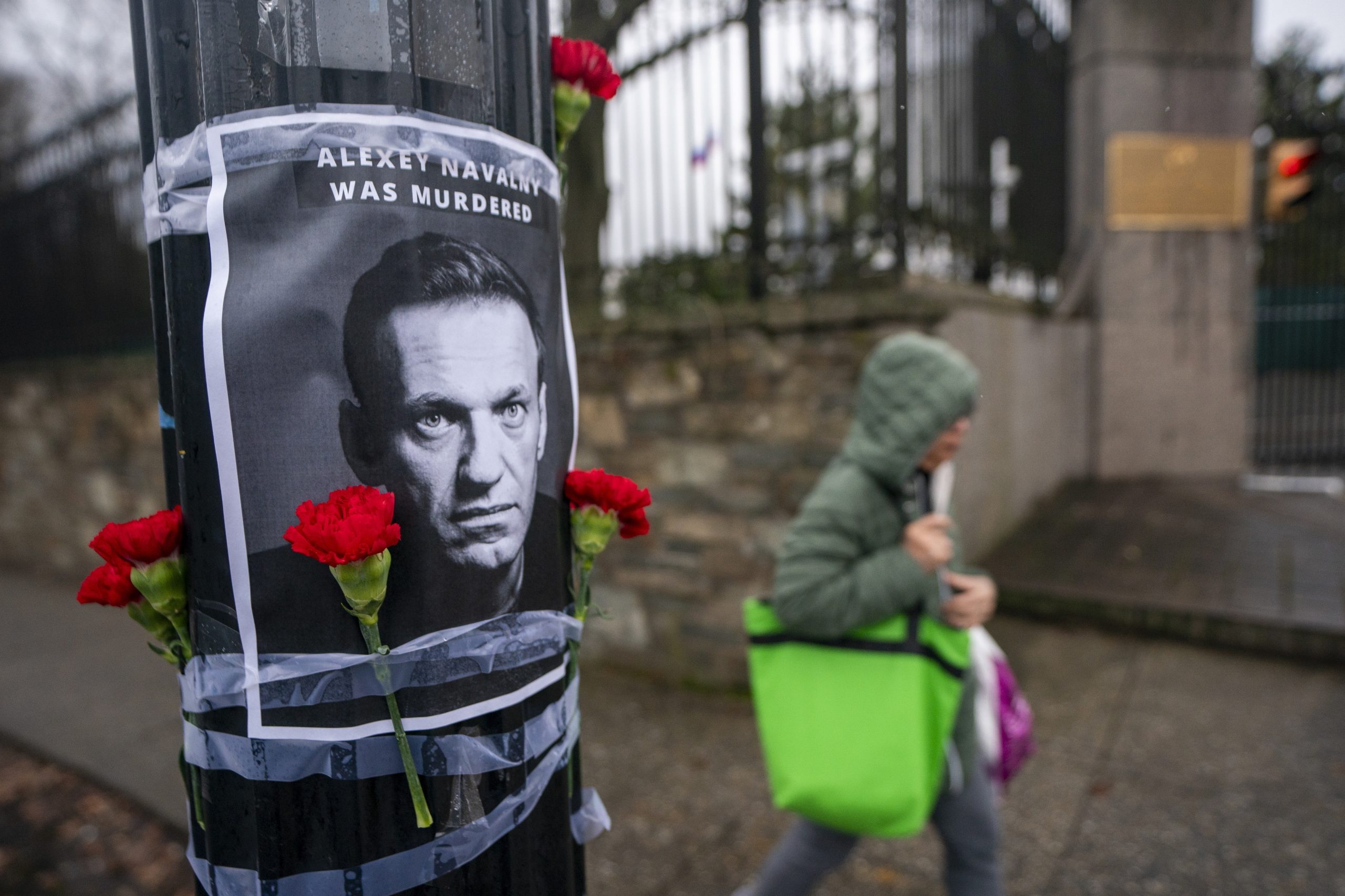 Navalny: Funeral de opositor previsto para hoje após incidentes com entrega do corpo