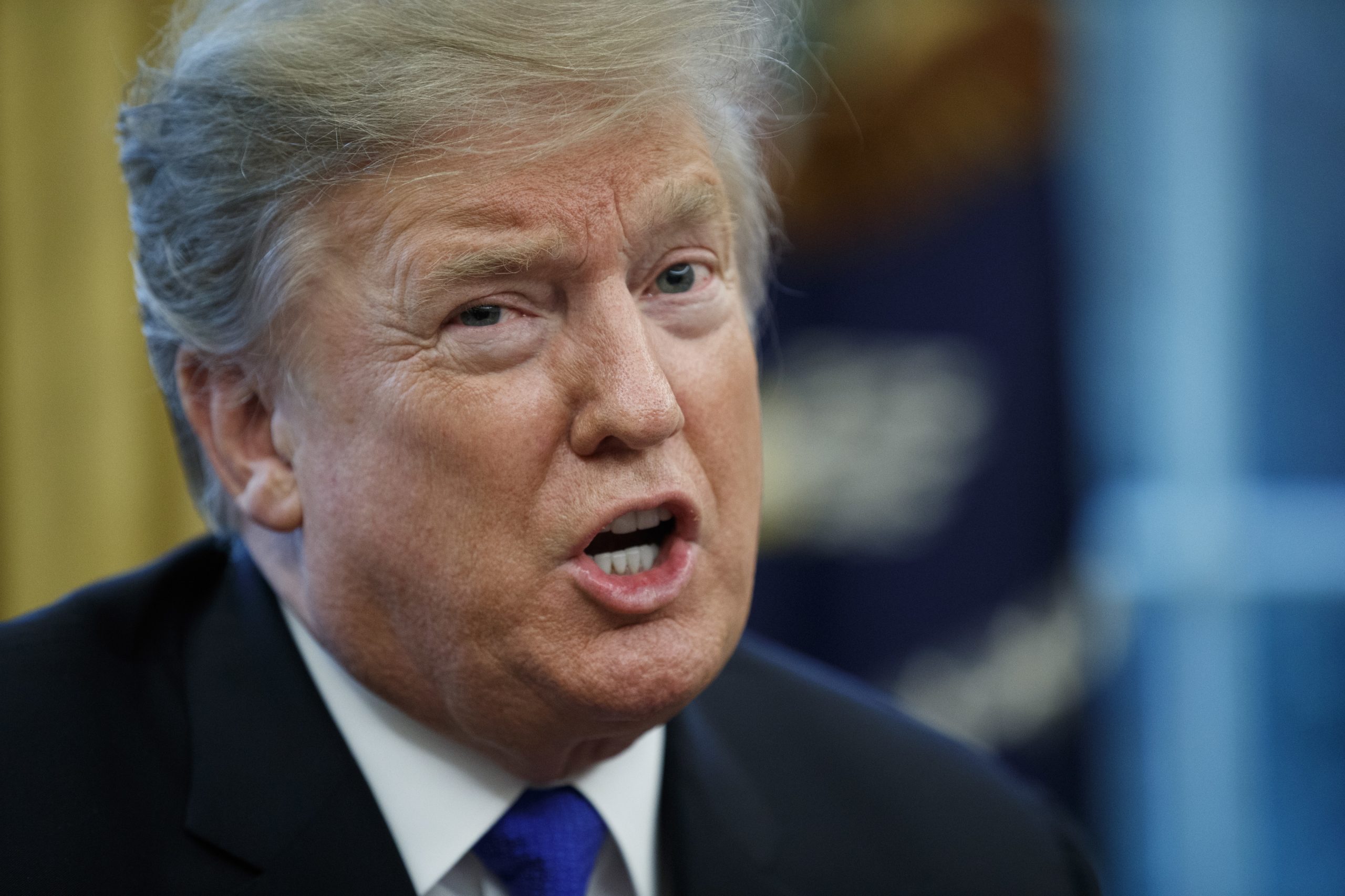 Donald Trump diz que vai adiar aumento de taxas nas importações da China