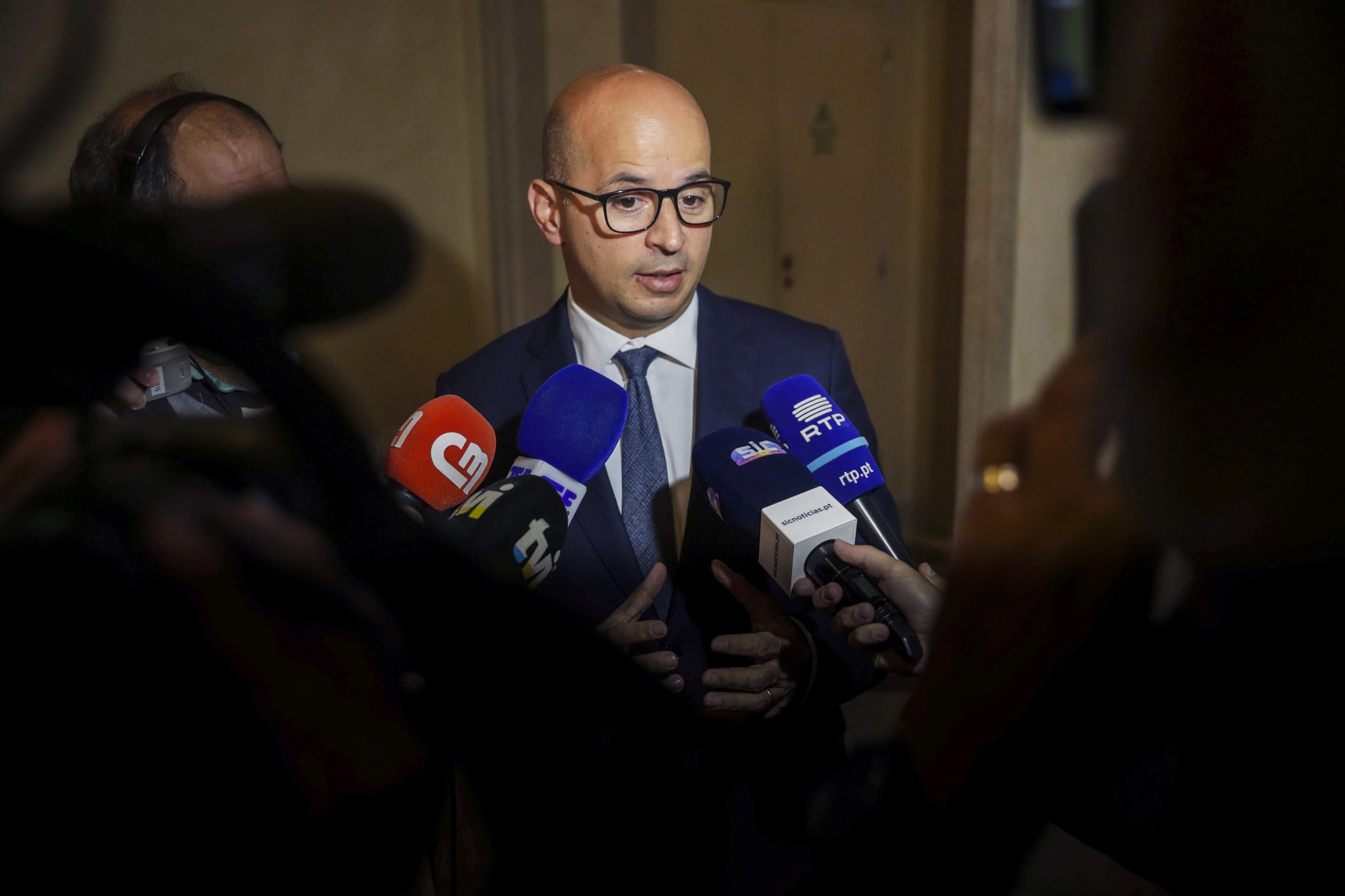 Mesmo sem Orçamento do Estado, Leão garante em Bruxelas execução do PRR em duodécimos