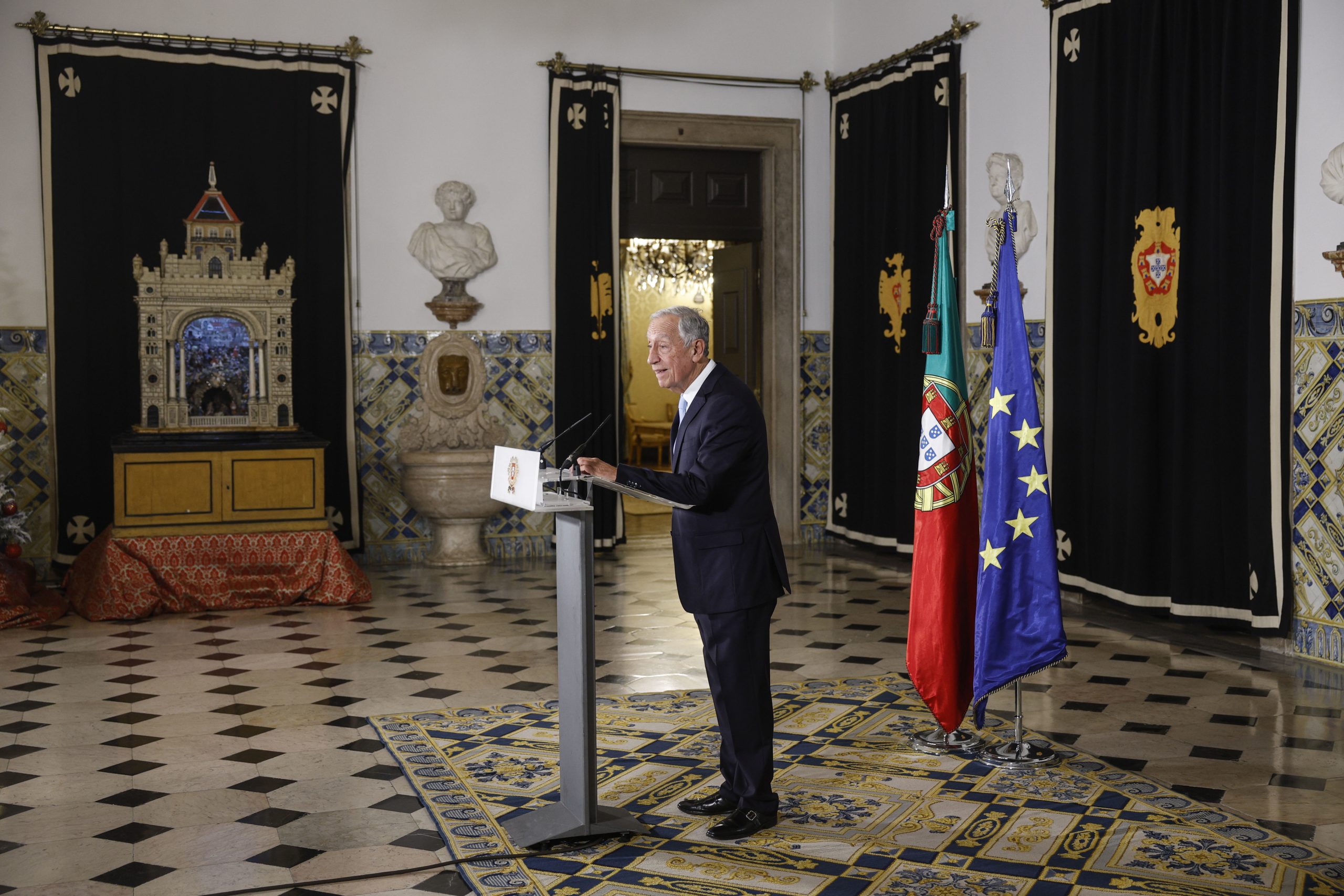 Presidente da República convoca partidos políticos para amanhã. Conselho de Estado reúne quinta-feira