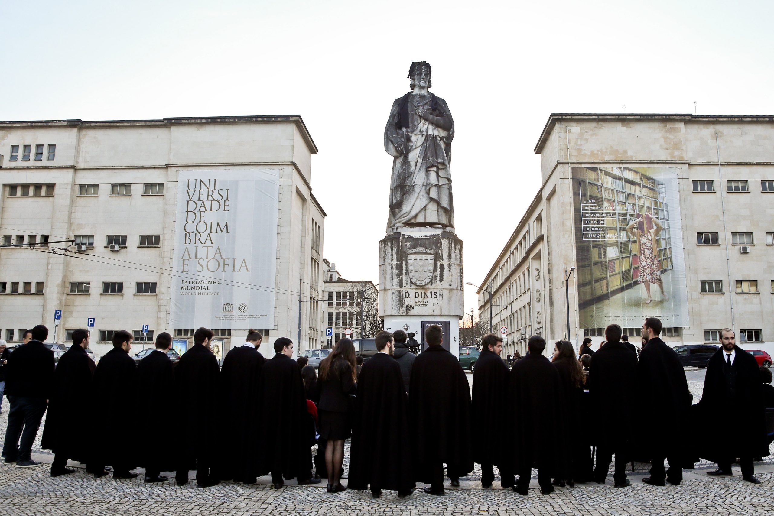 OE2019: Associação Académica de Coimbra congratula-se com redução das propinas