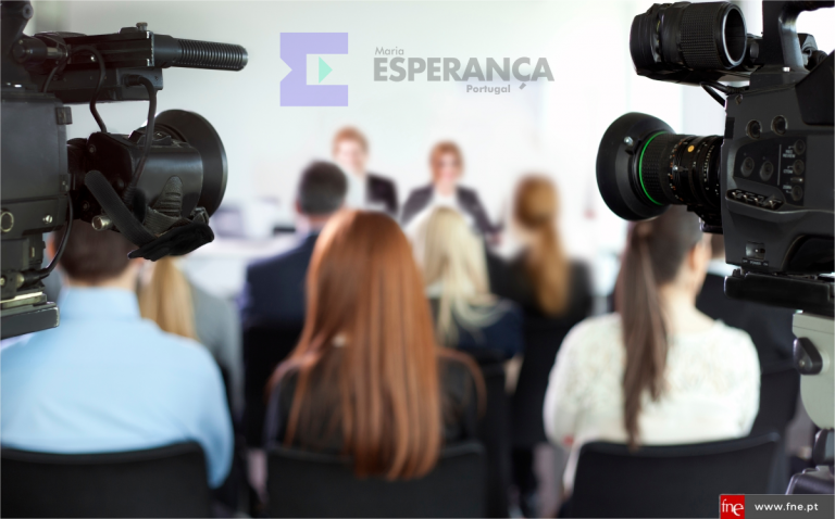 Eleições: Professores lançam candidata fictícia para pôr partidos a discutir Educação