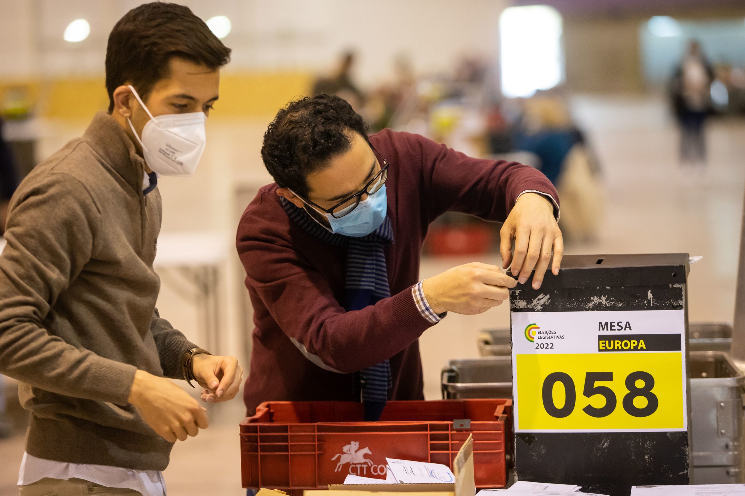 Legislativas2022: Contagem dos votos dos emigrantes na Europa começa hoje em Lisboa
