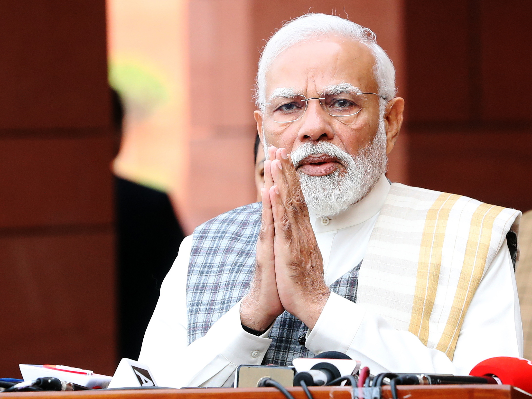 Modi, o filho do vendedor de chá que se tornou um ídolo nacionalista e autoritário na Índia