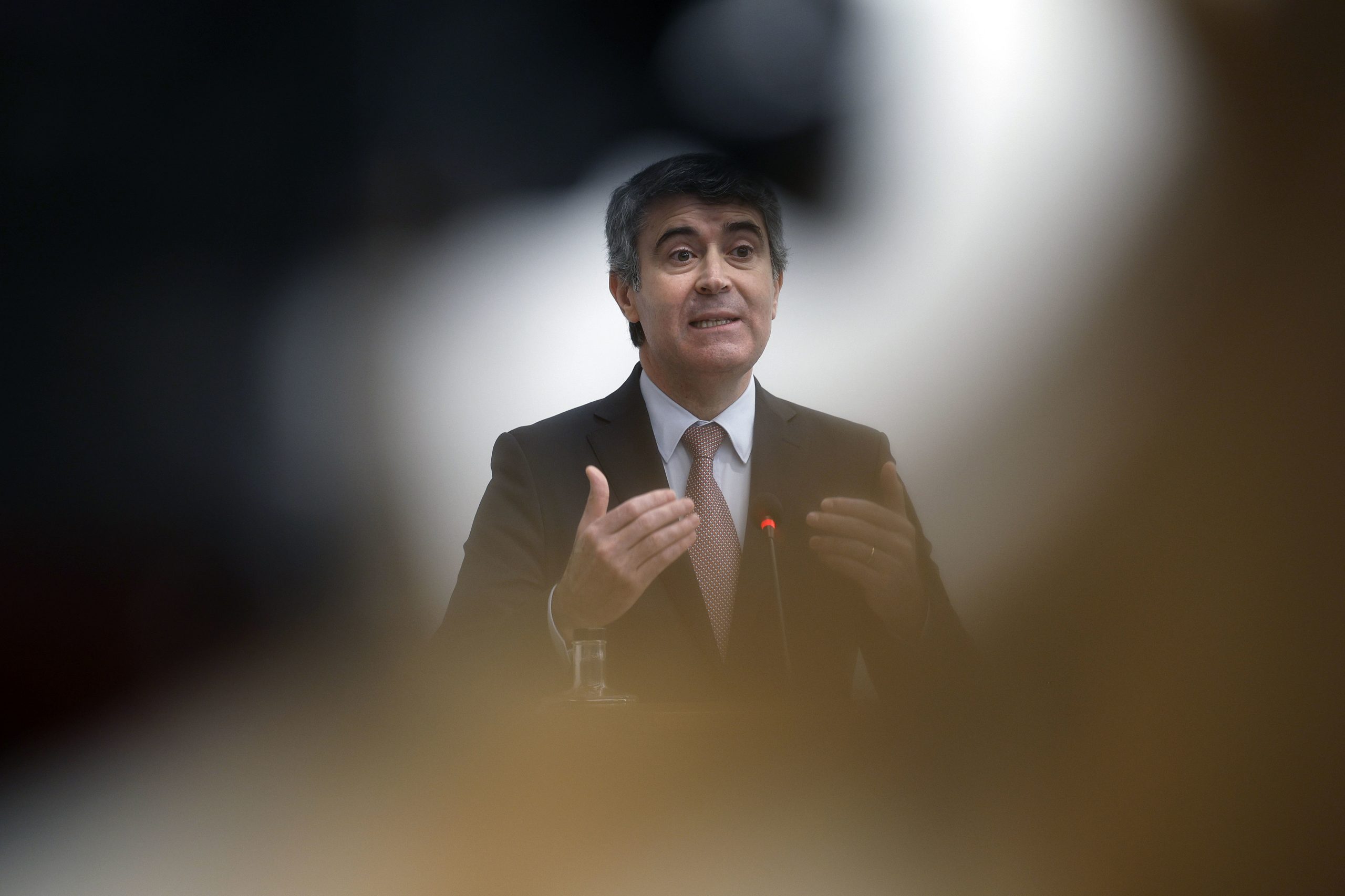 MAI quer que elementos da PSP e GNR passem a ter acesso a refeitórios das universidades