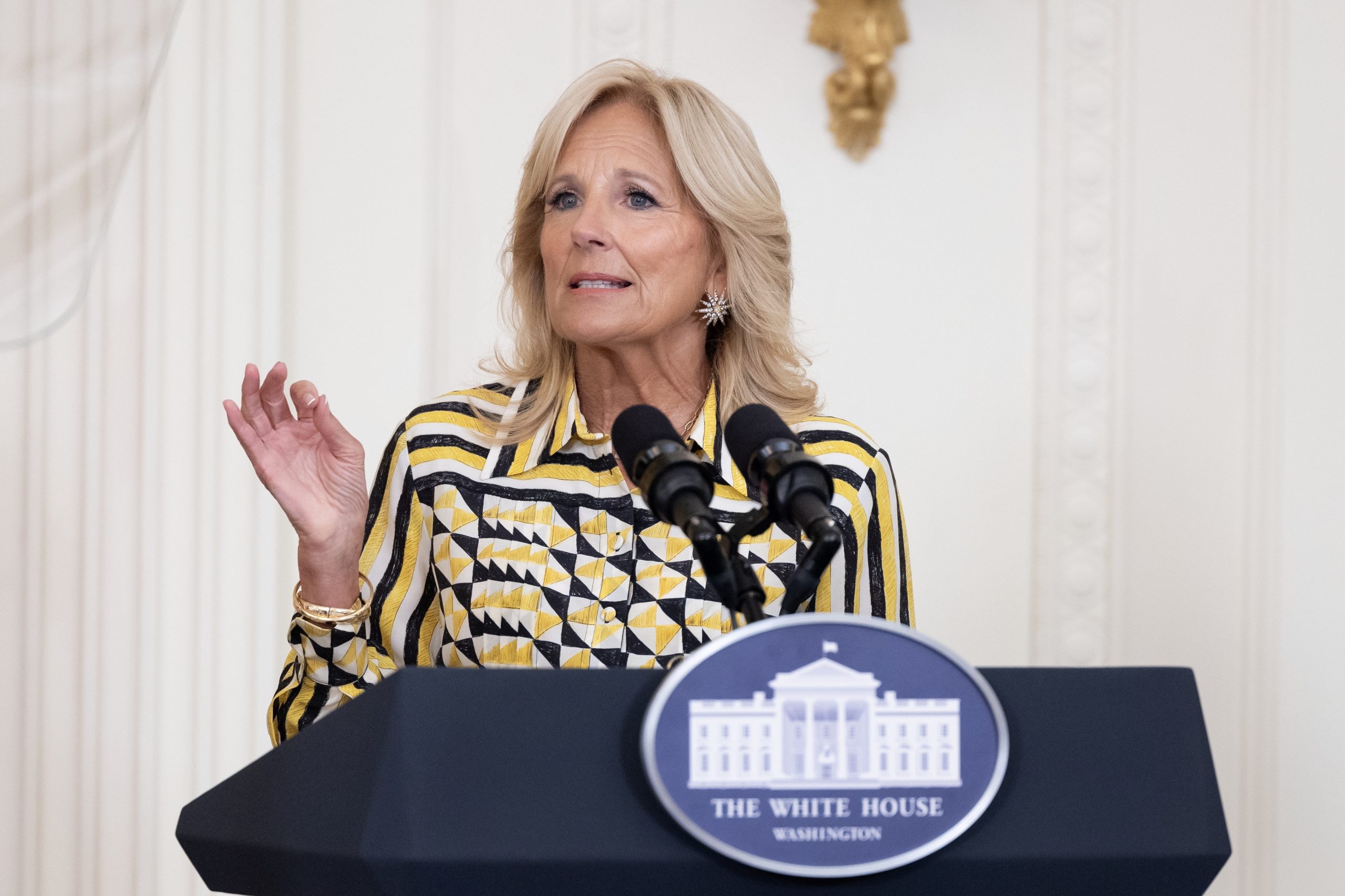 Jill Biden recebeu diamante de 20 mil dólares do primeiro-ministro indiano