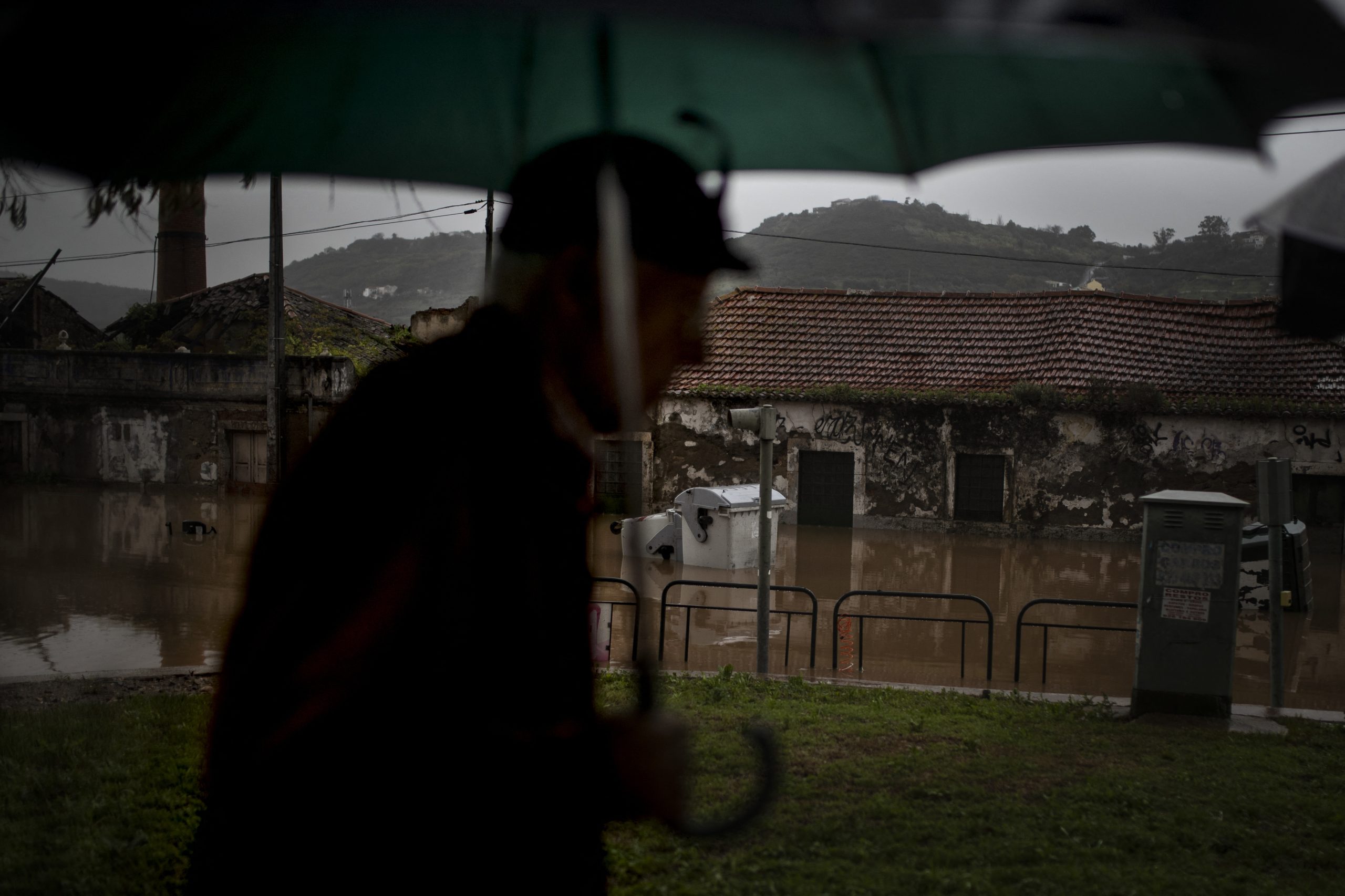 Mau Tempo: Loures pede celeridade nos apoios para fazer face aos prejuízos
