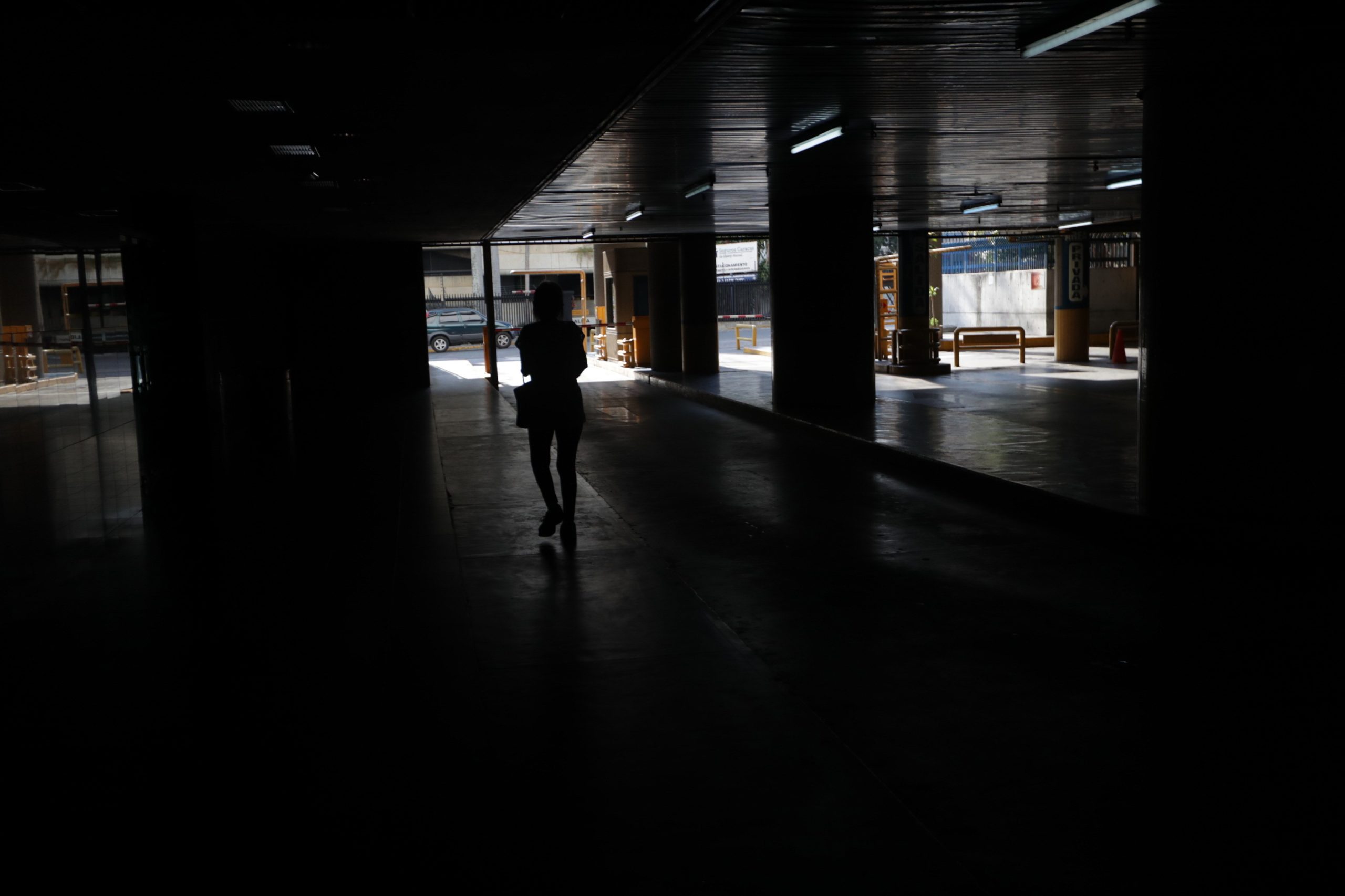 Venezuela: Saqueado supermercado de portugueses em Caracas